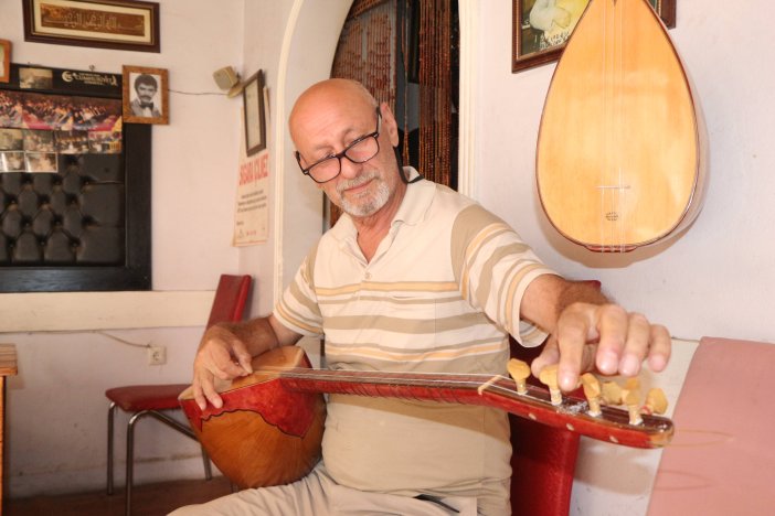 saz-1.jpg