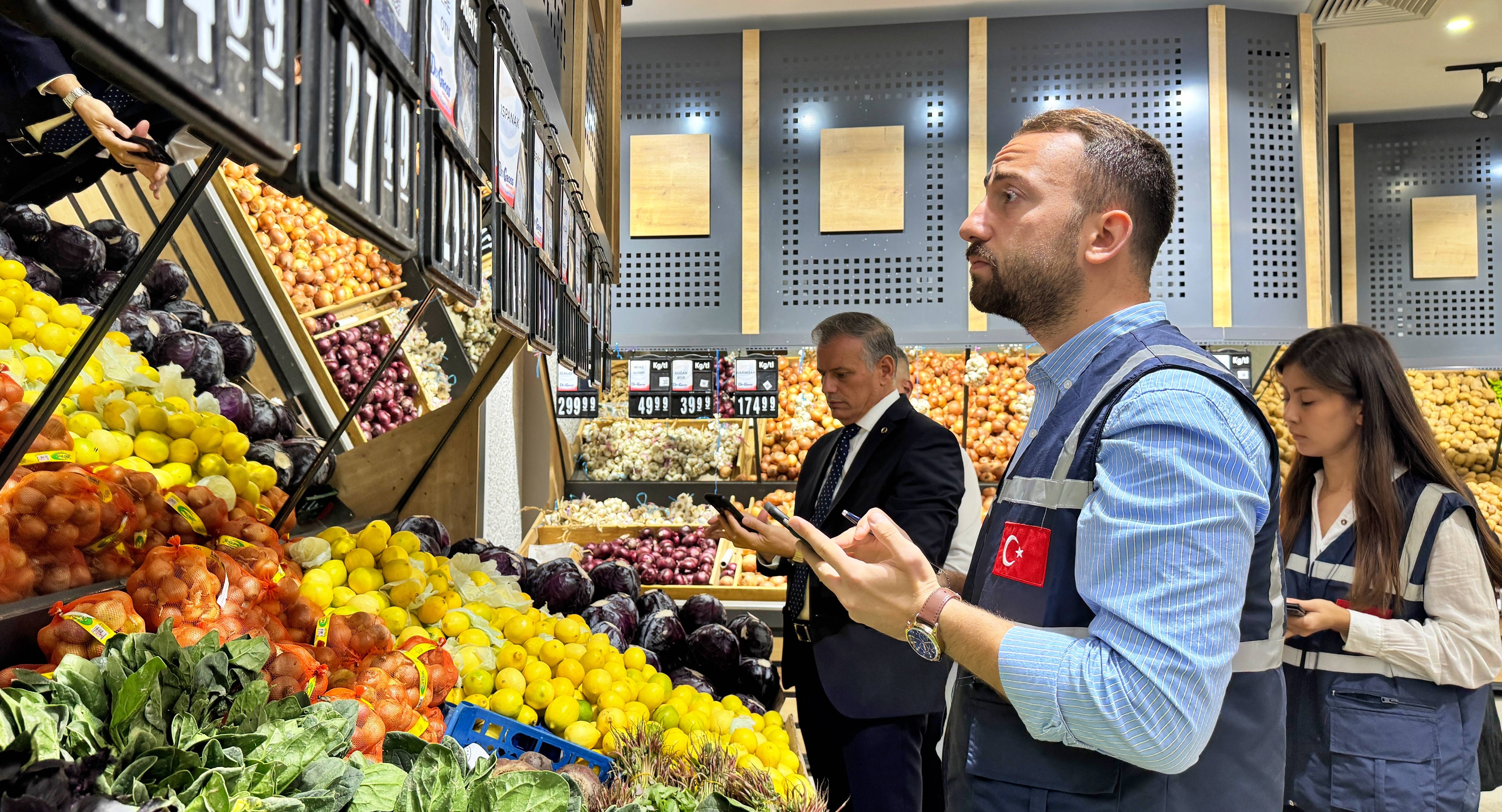 aa-20250908-39056526-39056524-ticaret-bakanligi-ekipleri-samsunda-marketleri-denetledi.jpg