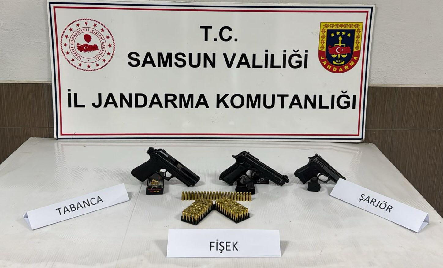 aa-20250914-39109636-39109635-samsunda-duzenlenen-silah-operasyonunda-1-kisi-gozaltina-alindi.jpg