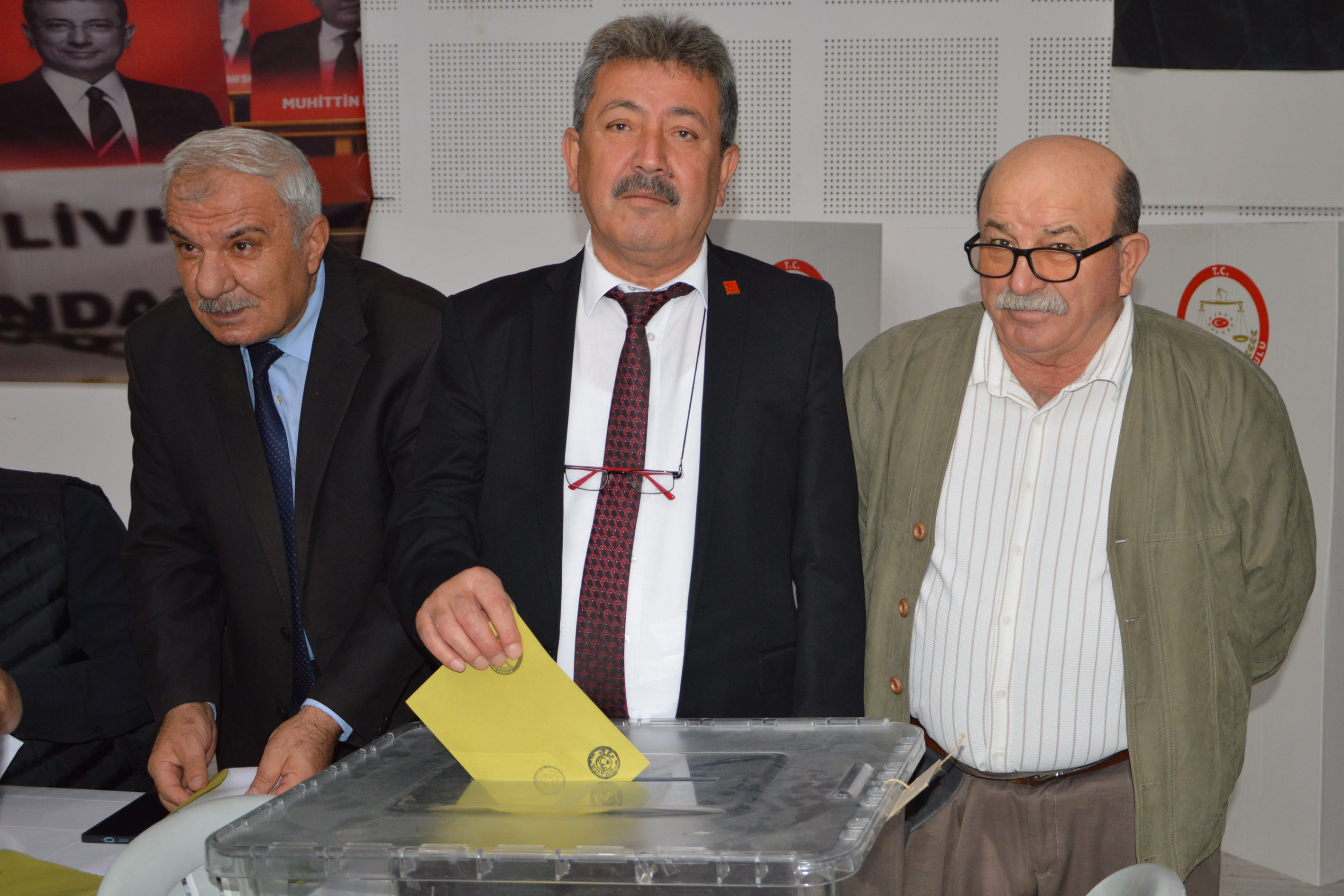 aa-20250923-39205070-39205066-chp-havza-ilce-baskanligina-yeniden-sener-gecit-secildi.jpg