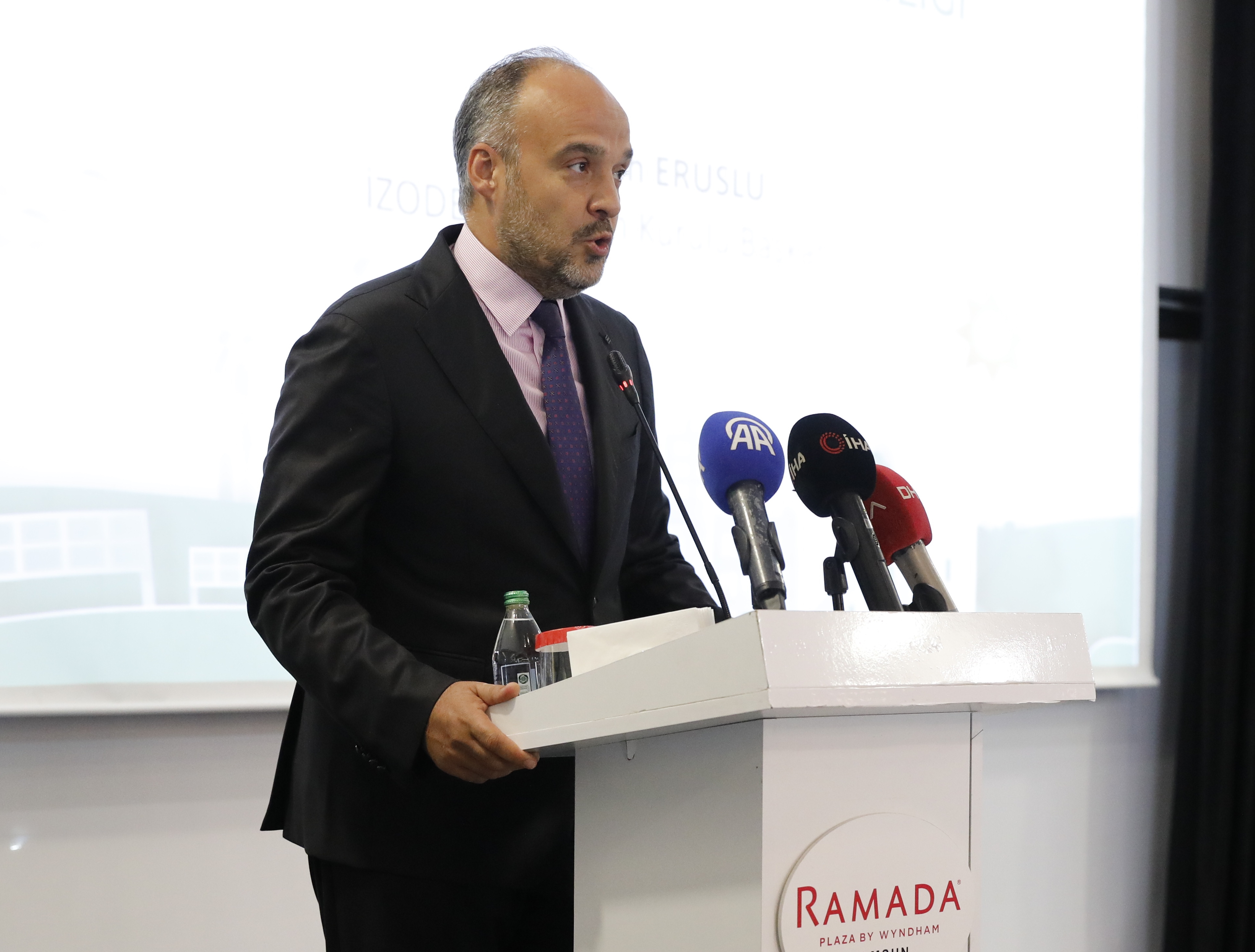aa-20250925-39223368-39223367-samsunda-binalarda-enerji-verimliligi-bolgesel-semineri-duzenlendi.jpg