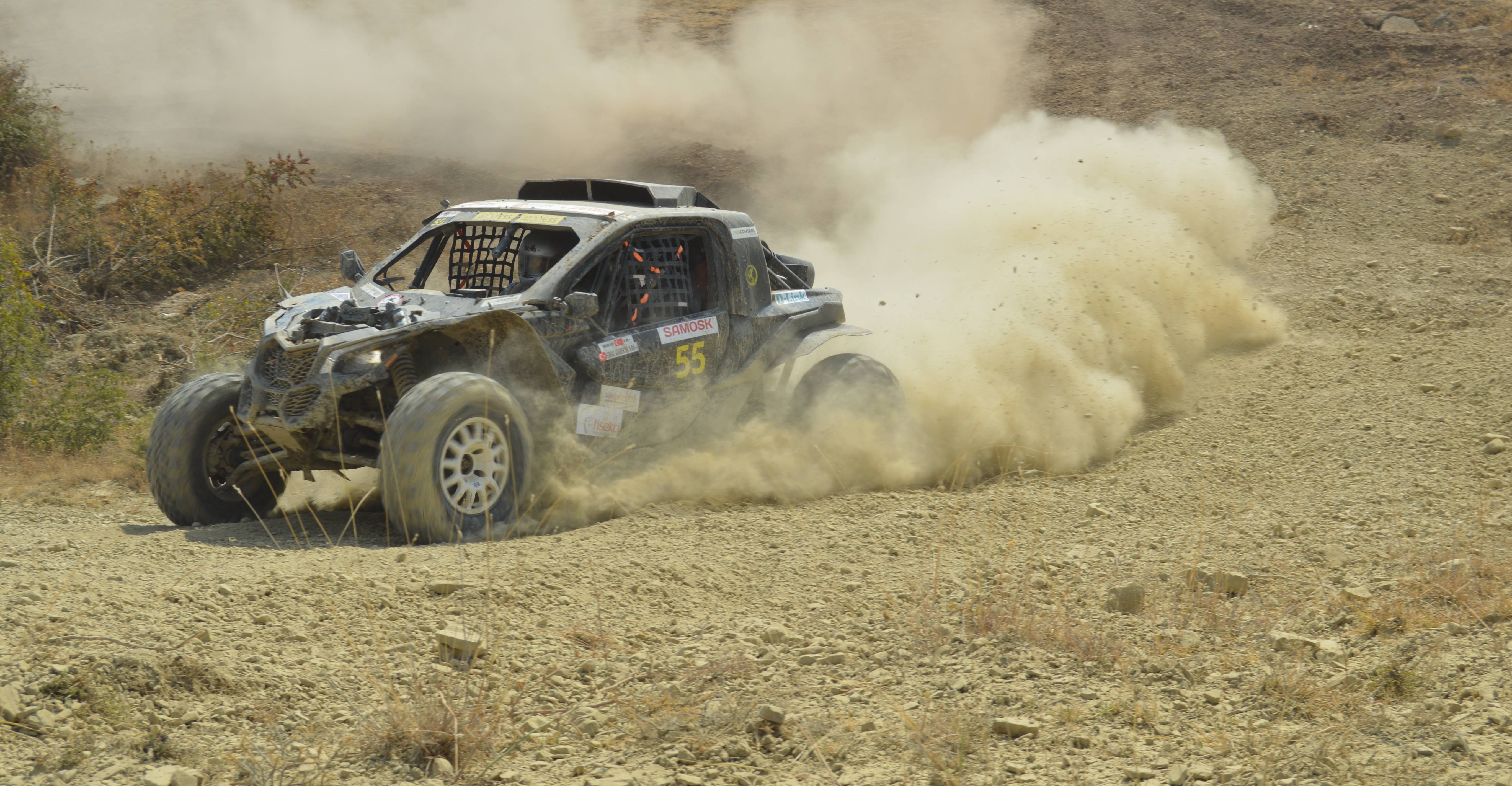 aa-20250928-39252389-39252386-petlas-2025-turkiye-offroad-sampiyonasi-vezirkopru-yarisi-sona-erdi.jpg