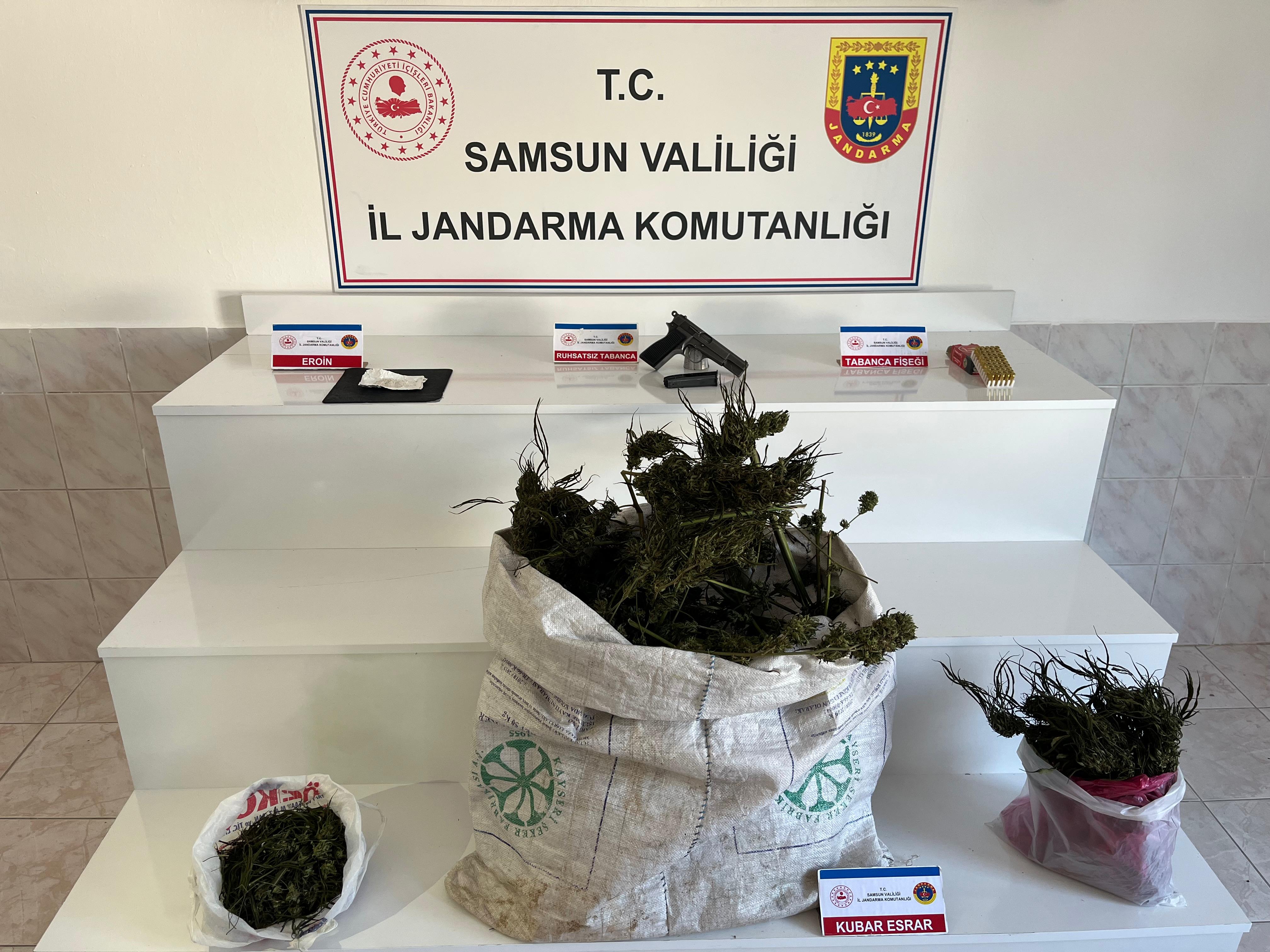 aa-20251014-39411061-39411060-bafrada-uyusturucu-operasyonunda-1-supheli-gozaltina-alindi.jpg