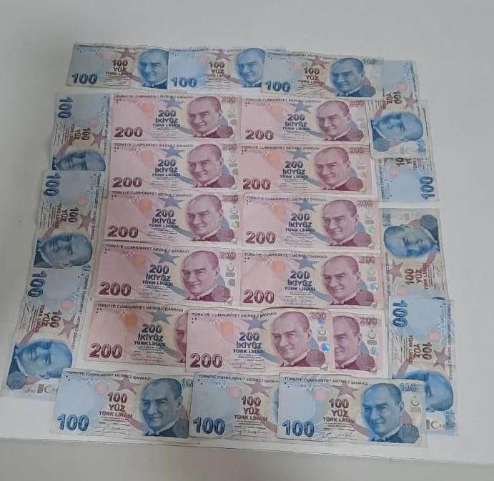 aa-20251024-39509091-39509090-samsunda-kumar-oynayan-4-kisiye-36-bin-988-lira-ceza-kesildi.jpg
