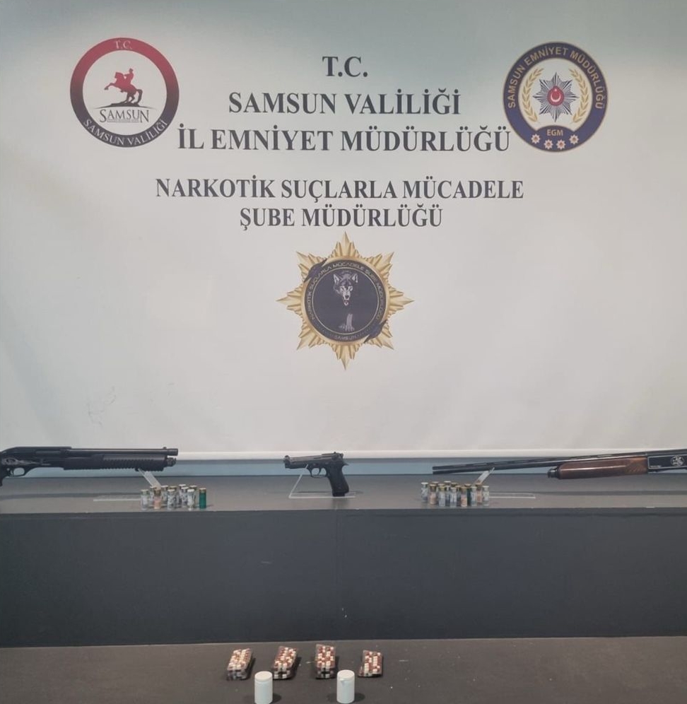 aa-20251027-39535176-39535175-samsunda-es-zamanli-uyusturucu-operasyonunda-9-kisi-gozaltina-alindi.jpg