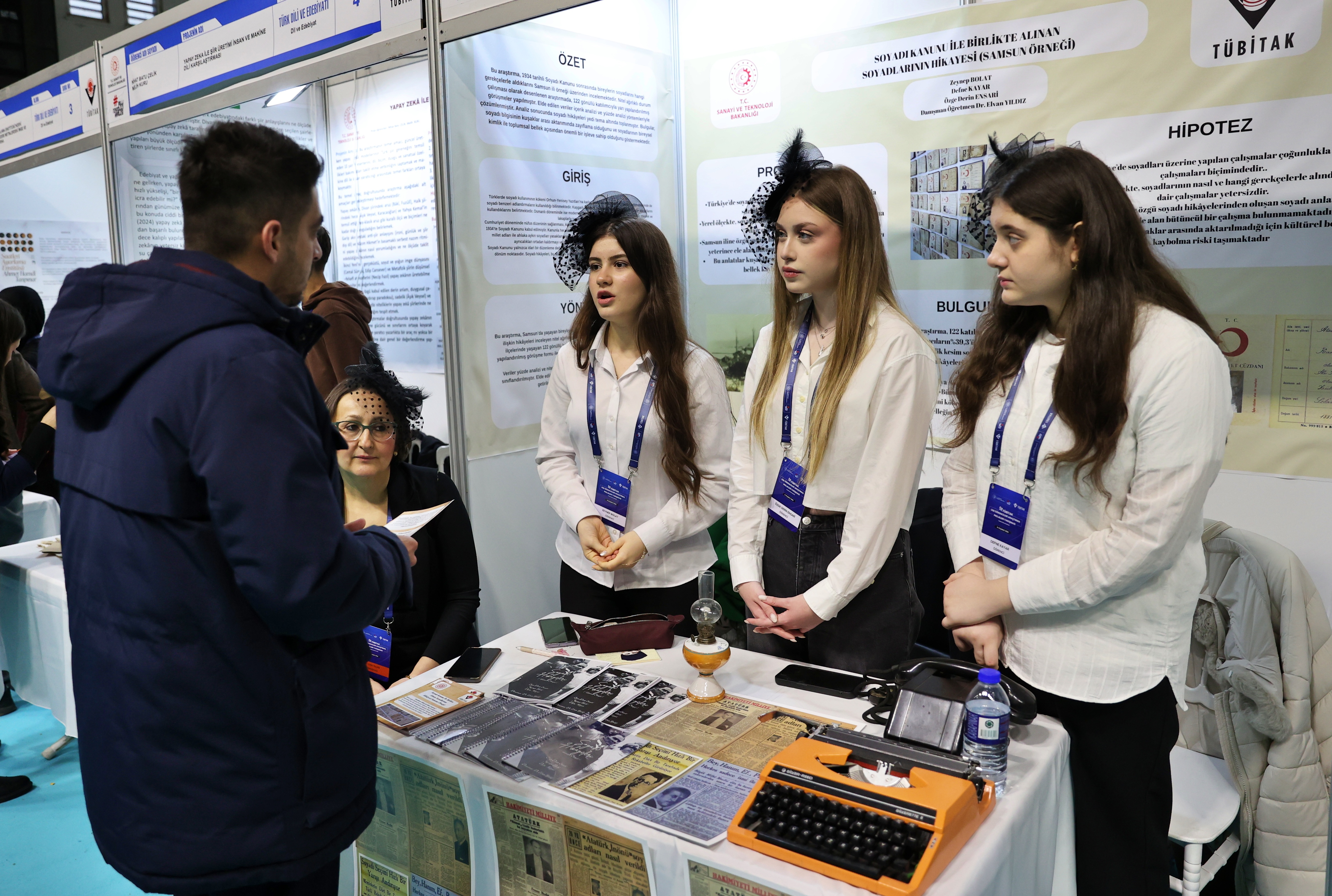 aa-20260209-40504421-40504418-tubitak-57-lise-ogrencileri-arastirma-projeleri-bolge-yarismasi-samsunda-basladi.jpg