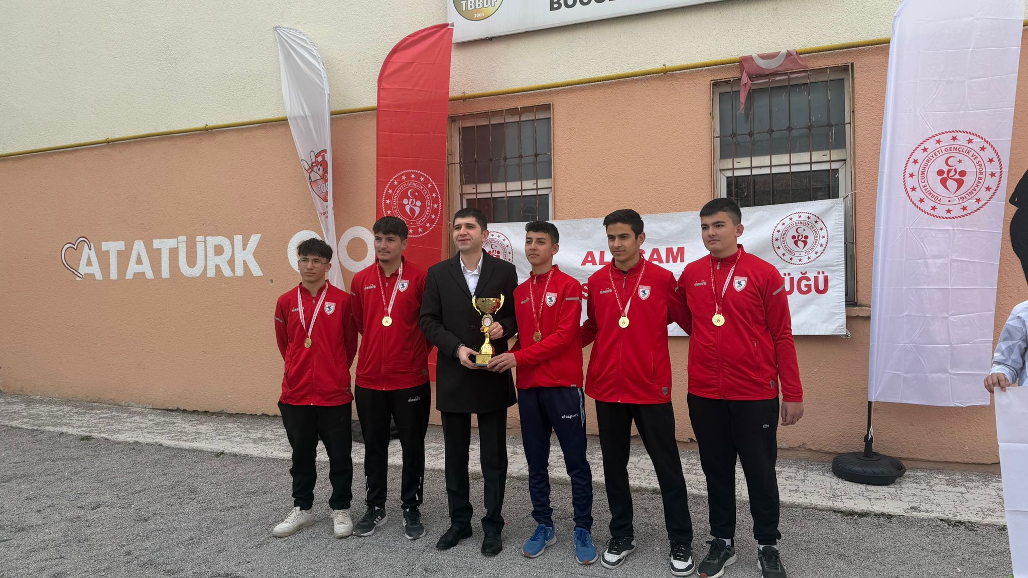 aa-20260312-40803509-40803506-okul-sporlari-bocce-il-sampiyonasi-alacamda-yapildi.jpg