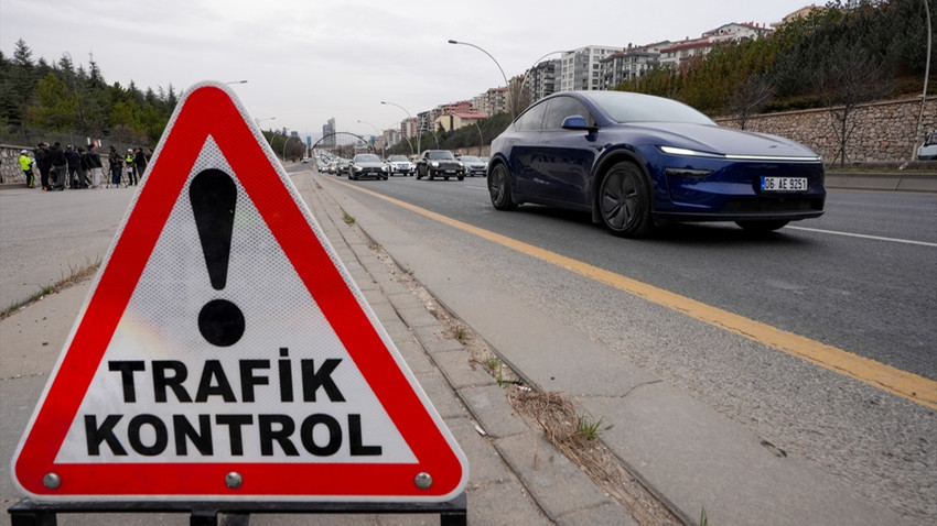 trafikte-11-gunluk-bayram-tedbirleri-aciklandi-denetimler-uygulama-uzerinden-sorgulanabilecek-q4gv.jpg