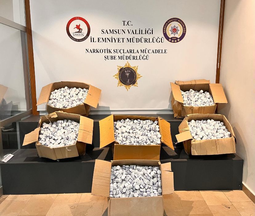 aa-20260405-41020831-41020830-samsunda-uyusturucu-operasyonunda-4-zanli-yakalandi.jpg