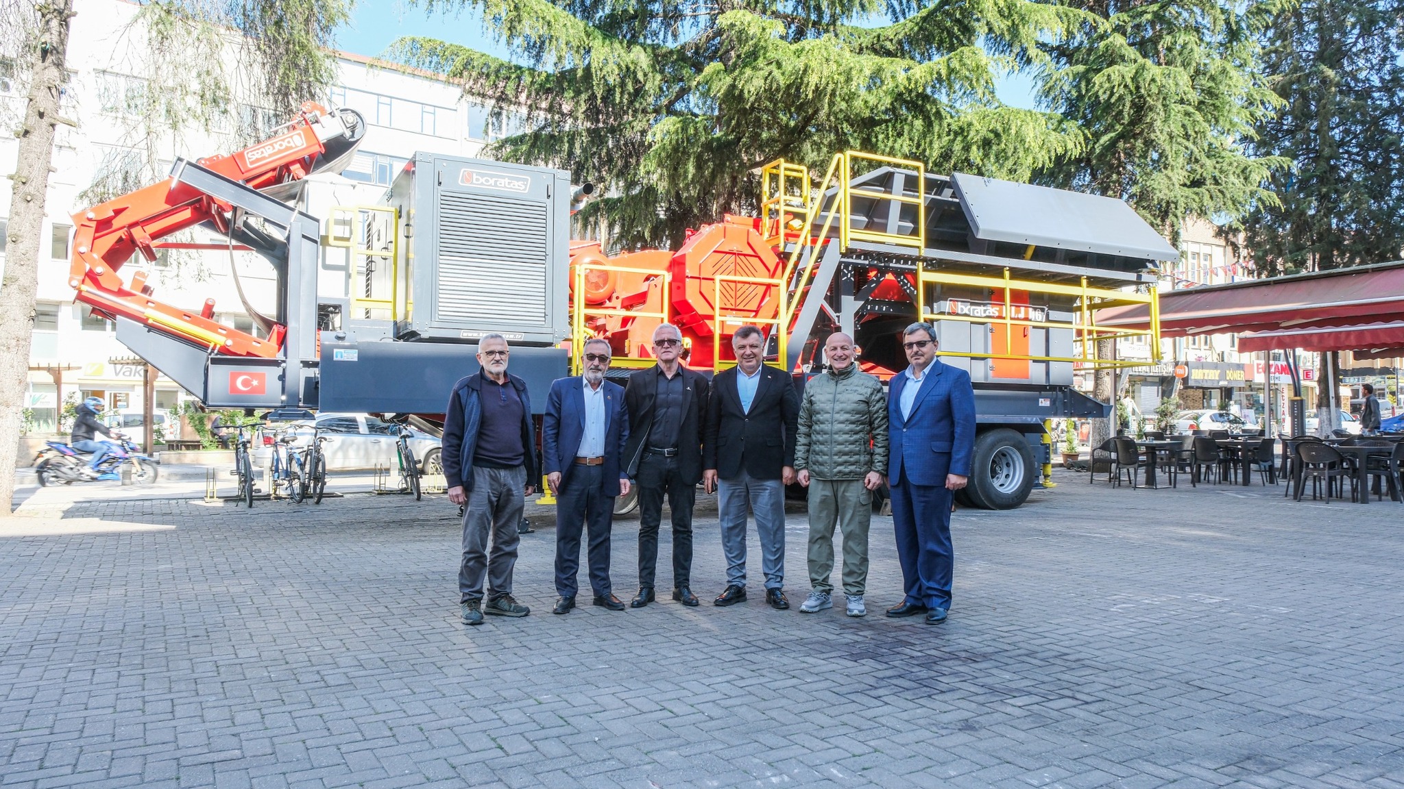 aa-20260430-41254405-41254403-terme-belediyesi-arac-filosunu-guclendiriyor.jpg