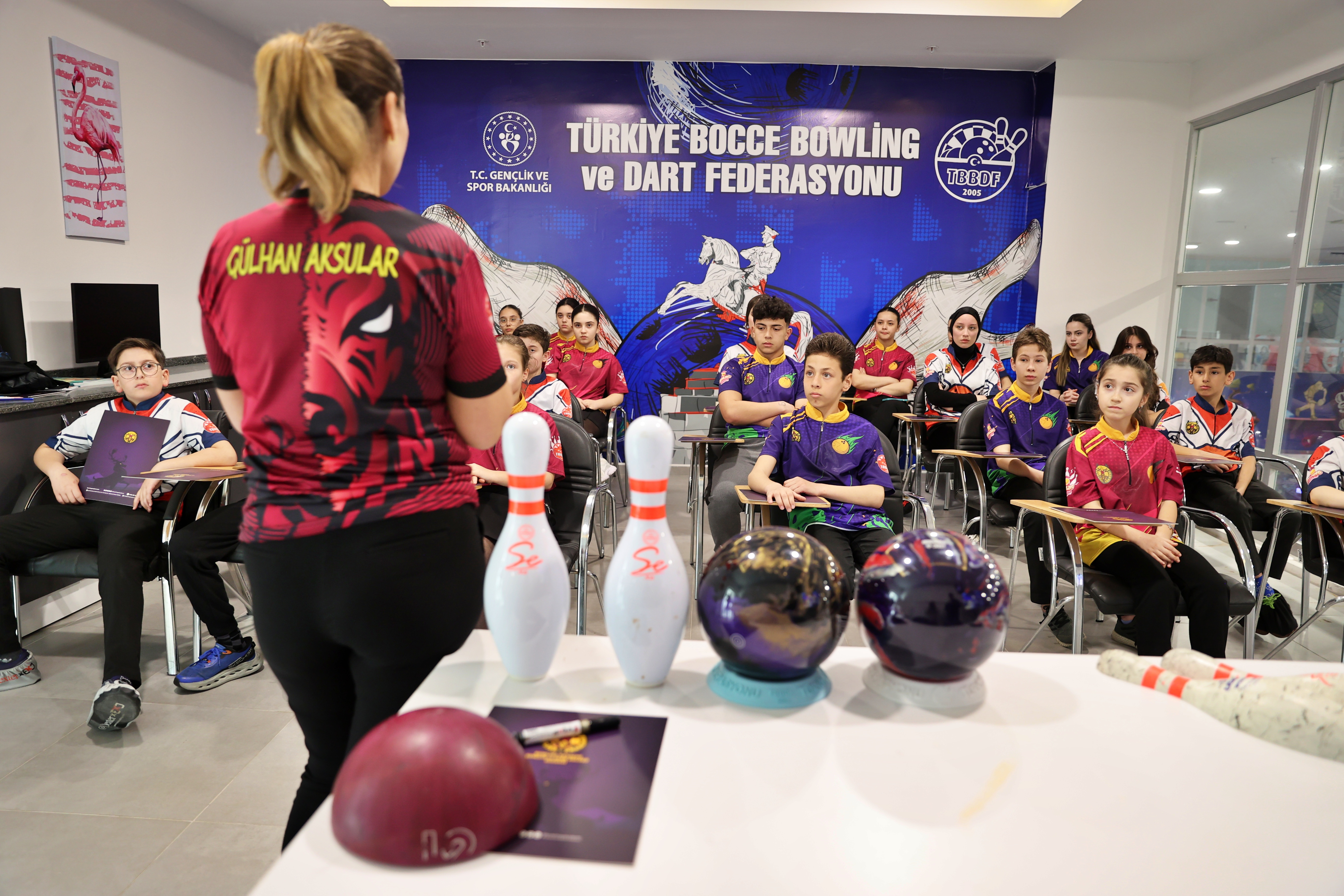 aa-20260504-41284321-41284303-bowling-akademide-cocuklar-milli-takim-altyapisina-kazandiriliyor.jpg