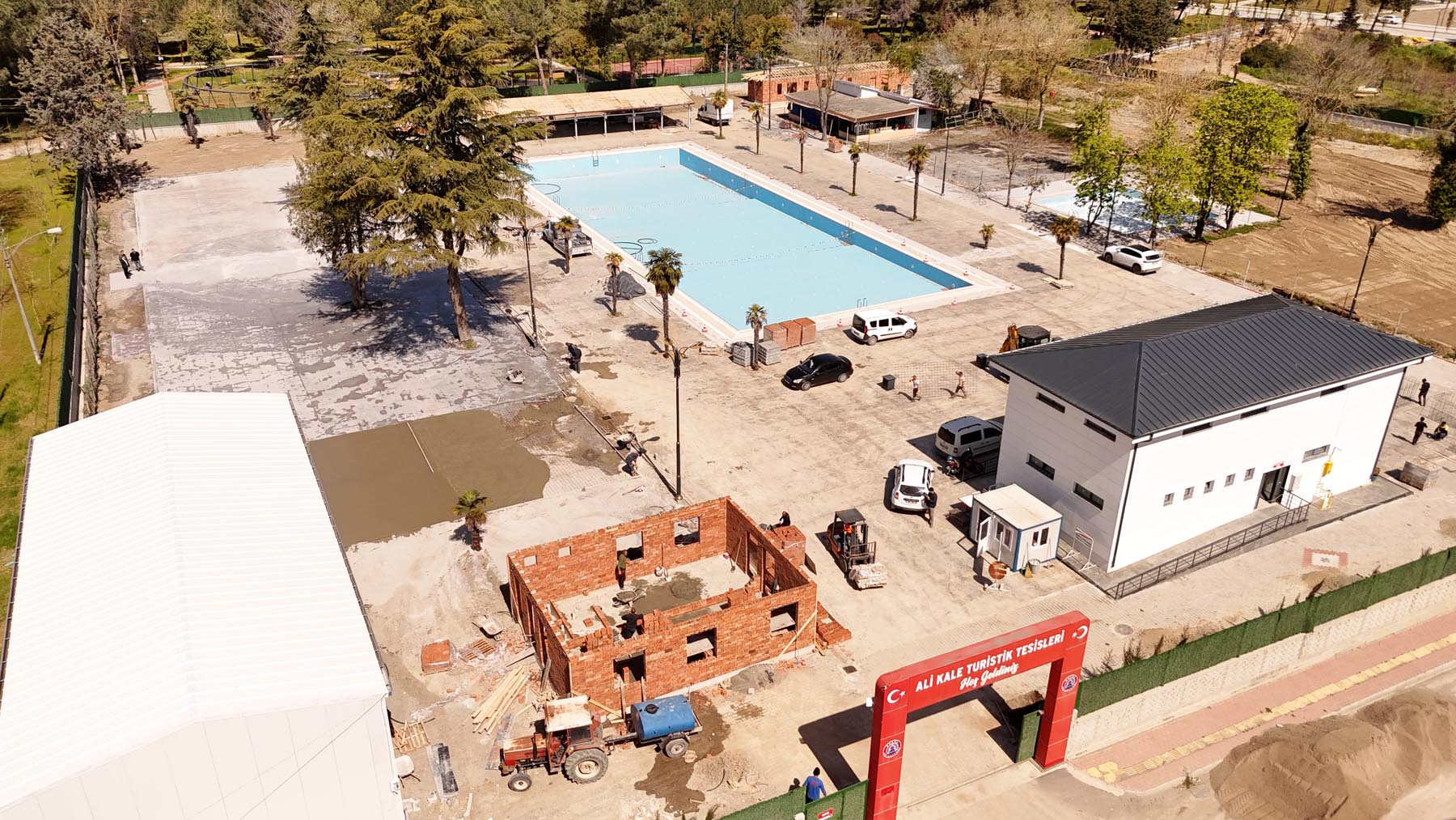 aa-20260504-41288387-41288386-bafra-ali-kale-turistik-tesislerinde-yenileme-calismalari-devam-ediyor.jpg