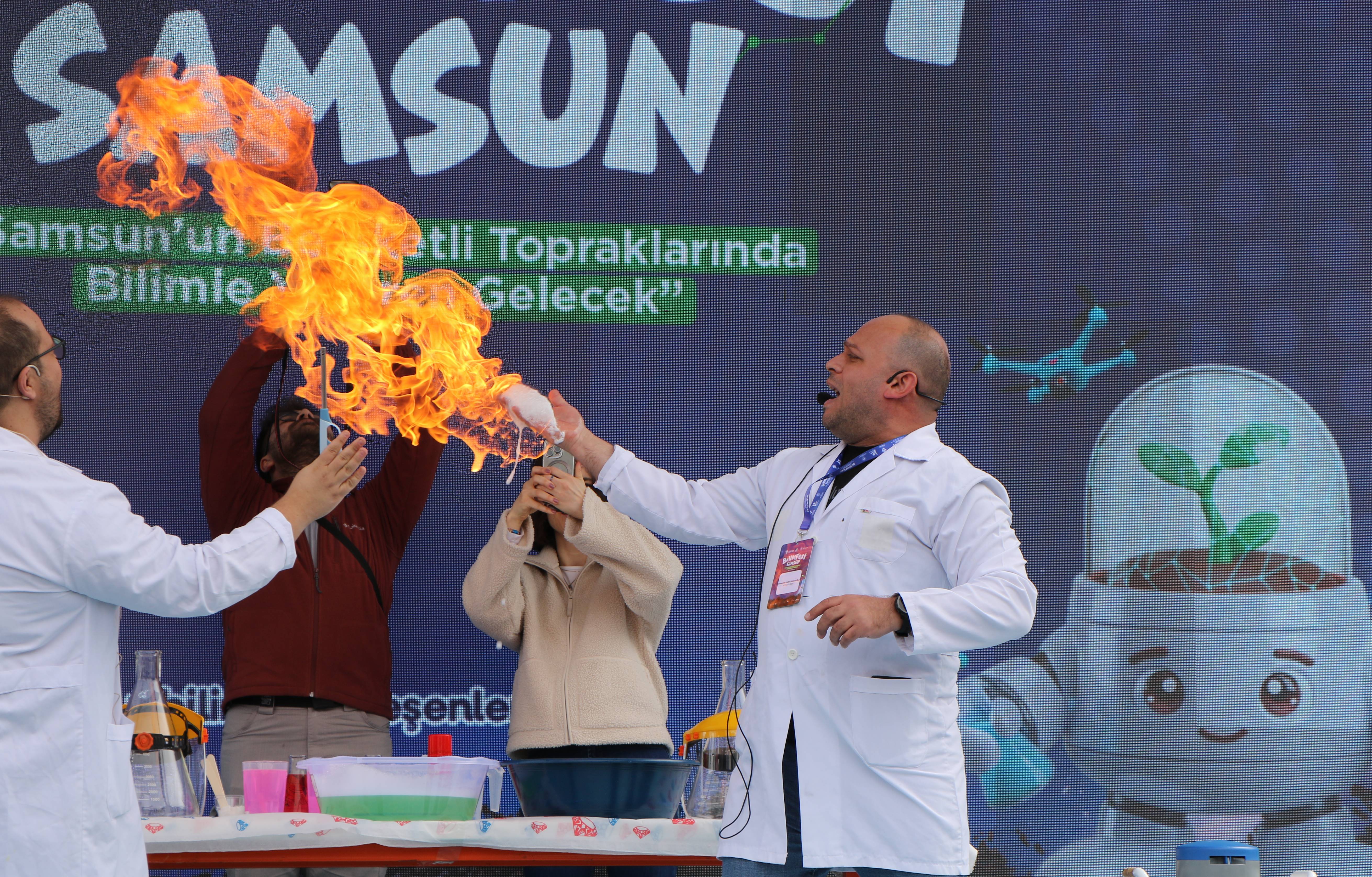 samsunda-60-atolye-calismasi-ile-bilimf-1296041-385564.jpg
