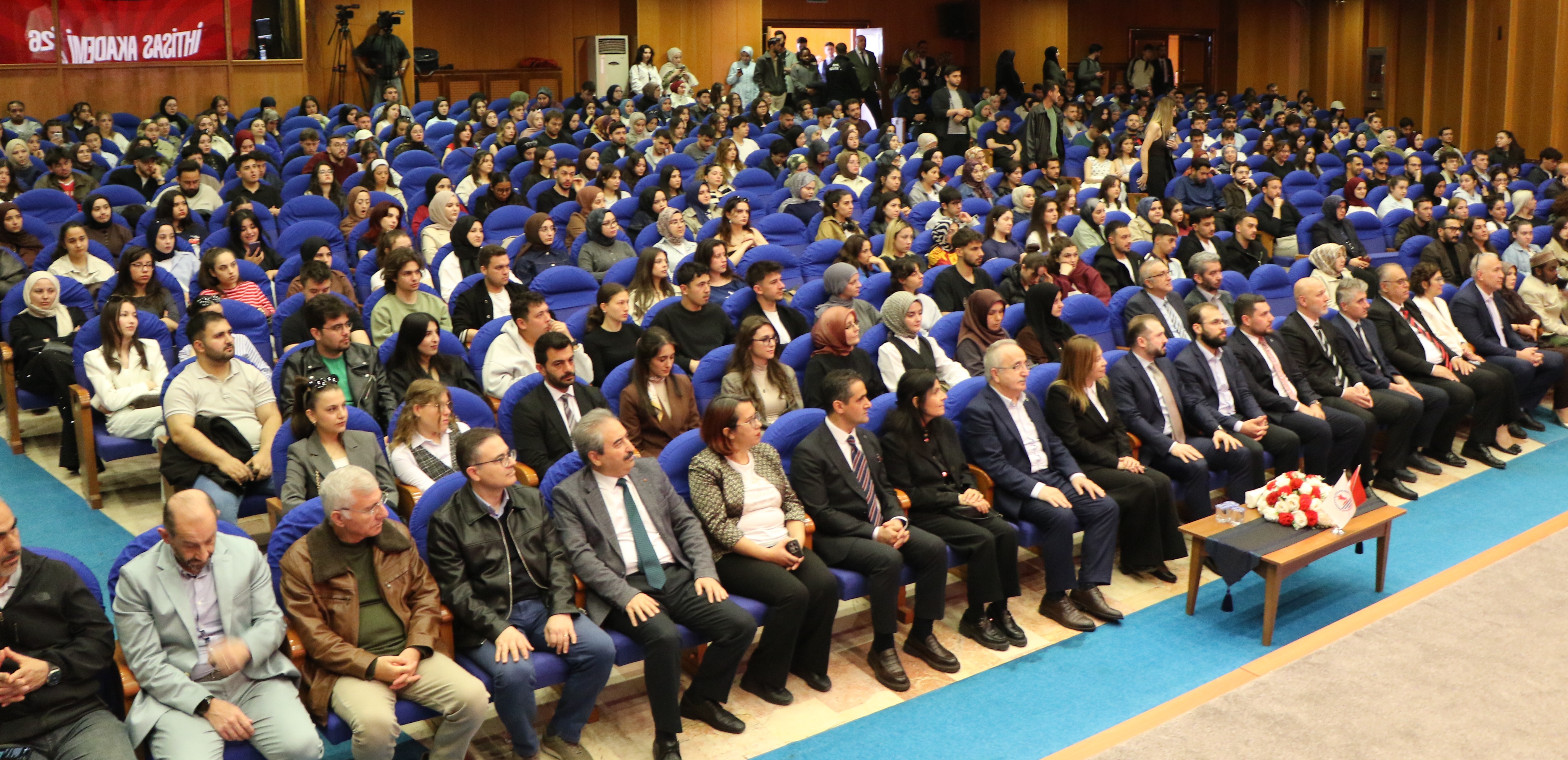 yok-genel-sekreteri-aksoy-ideolojiler-g-1300068-386691.jpg