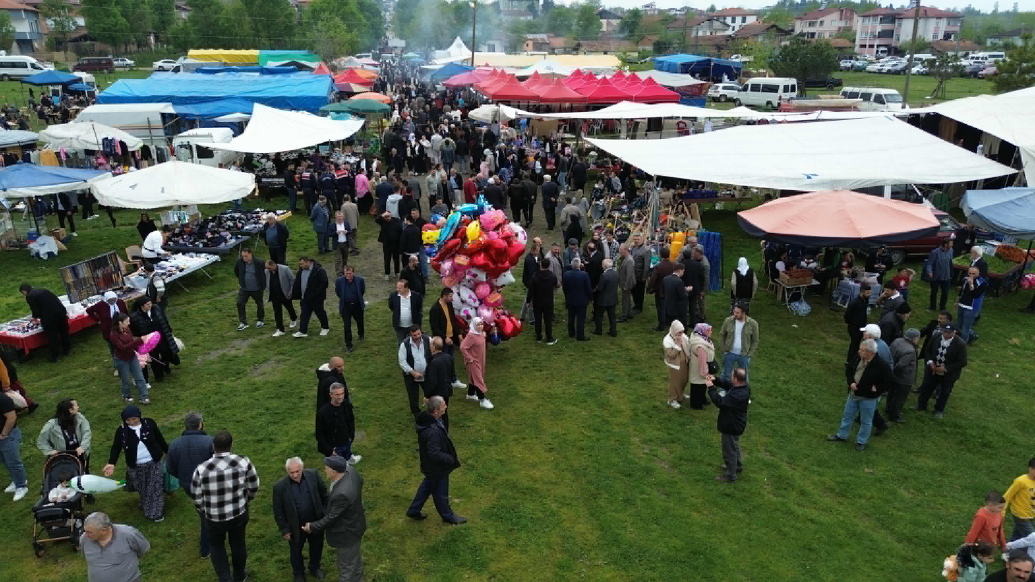 aa-20260511-41345215-41345211-salipazarinda-geleneksel-avut-hidirellez-senligi-yapildi.jpg