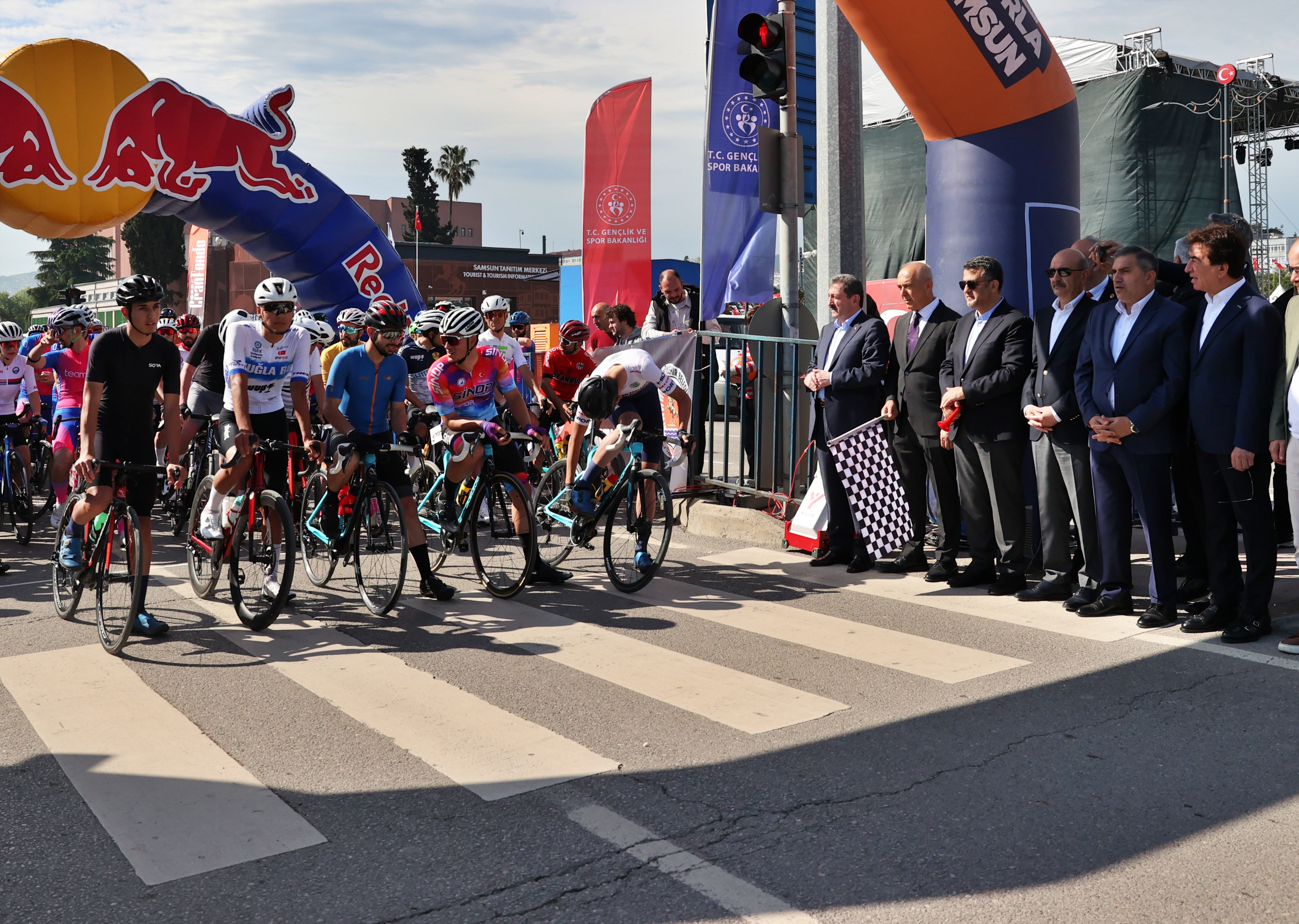 aa-20260517-41408098-41408094-samsunda-gran-fondo-bisiklet-yarisi-duzenlendi.jpg