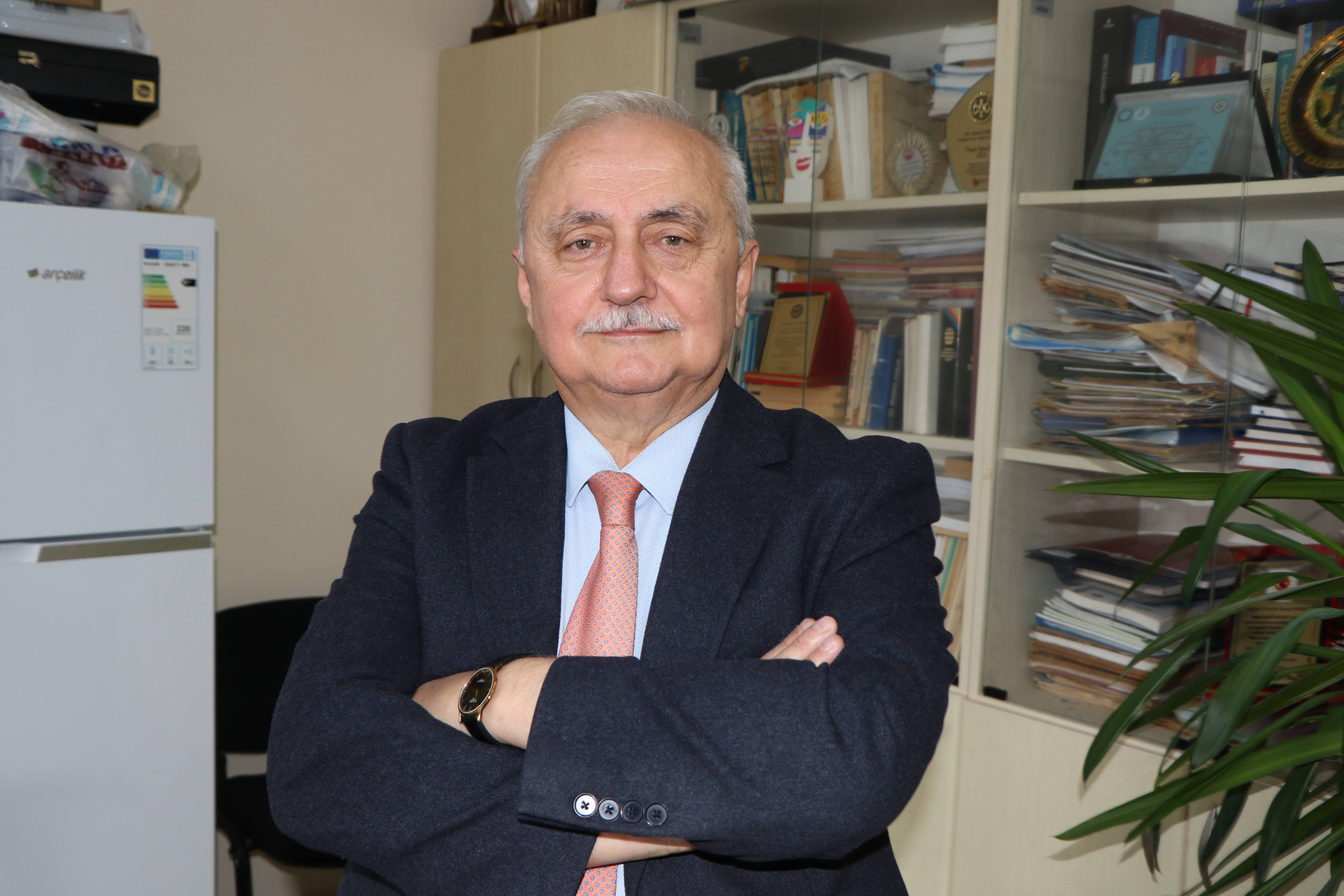 prof-dr-demir-findikta-sulama-luks-de-1315609-390992.jpg