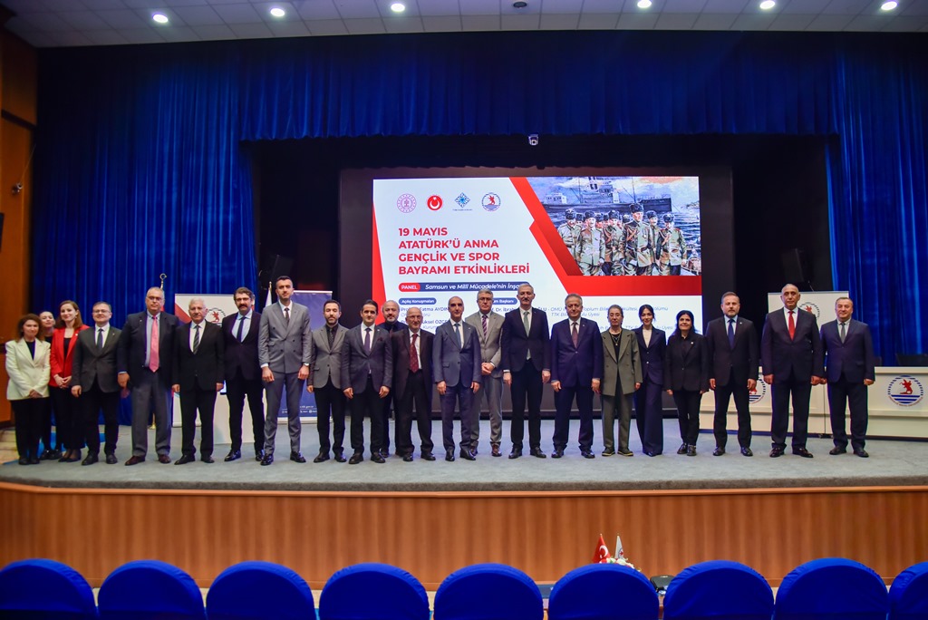 aa-20260518-41422633-41422628-samsunda-milli-mucadelenin-insasi-paneli-ve-fotograf-sergisi-duzenlendi.jpg