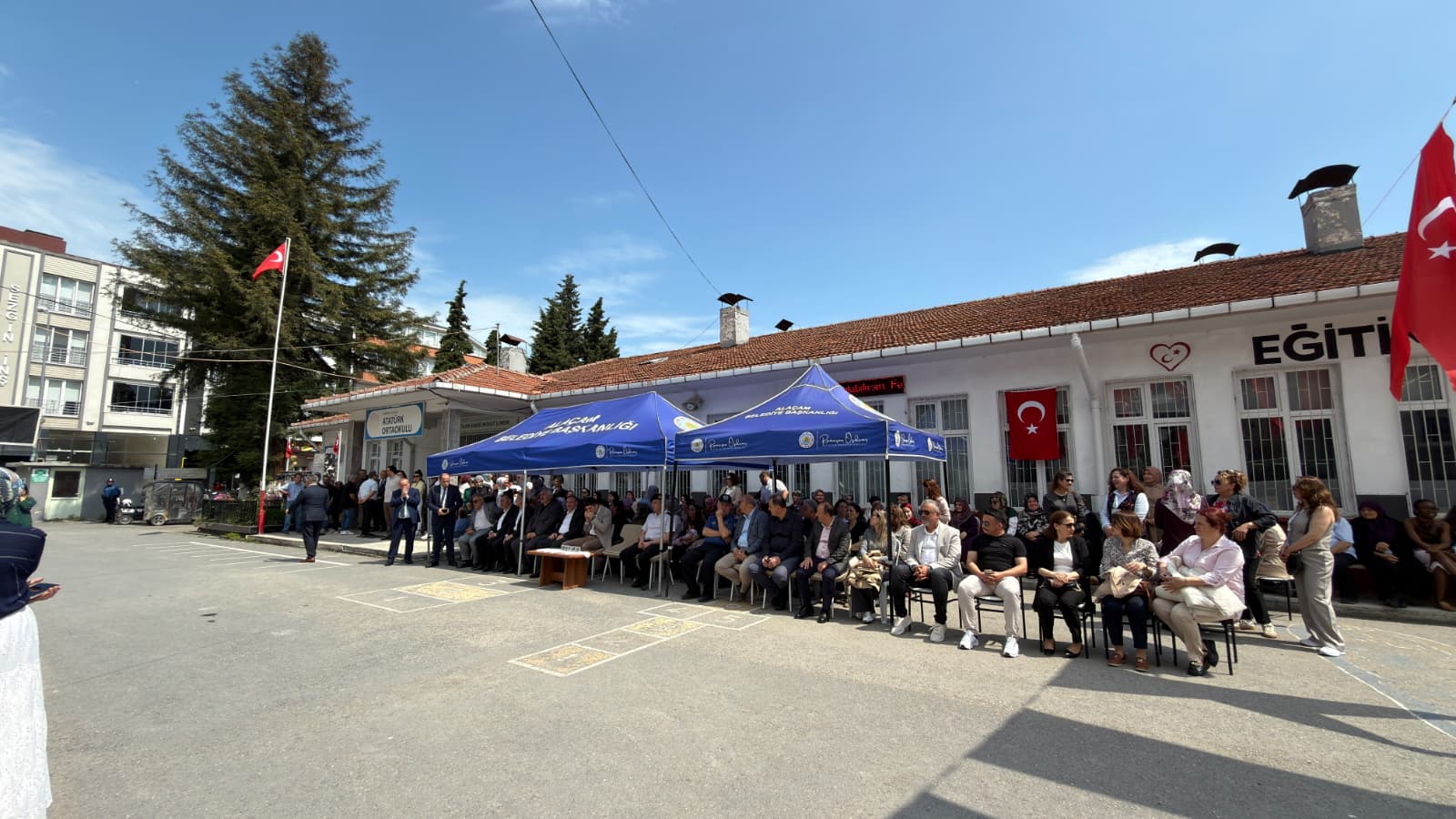 aa-20260603-41564613-41564612-alacamda-hayat-boyu-ogrenme-haftasi-kapsaminda-yil-sonu-sergisi-acildi.jpg