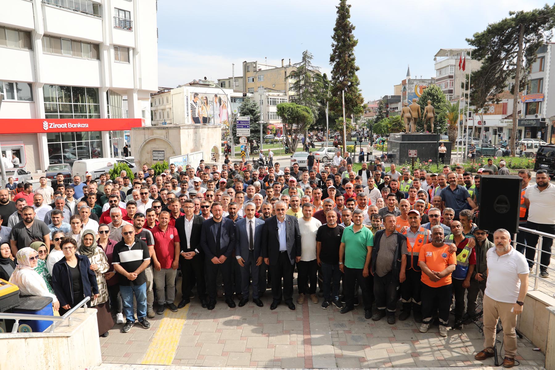 aa-20260606-41592908-41592905-bafra-belediyesi-ile-belediyeis-sendikasi-arasinda-toplu-is-sozlesmesi-imzalandi.jpg