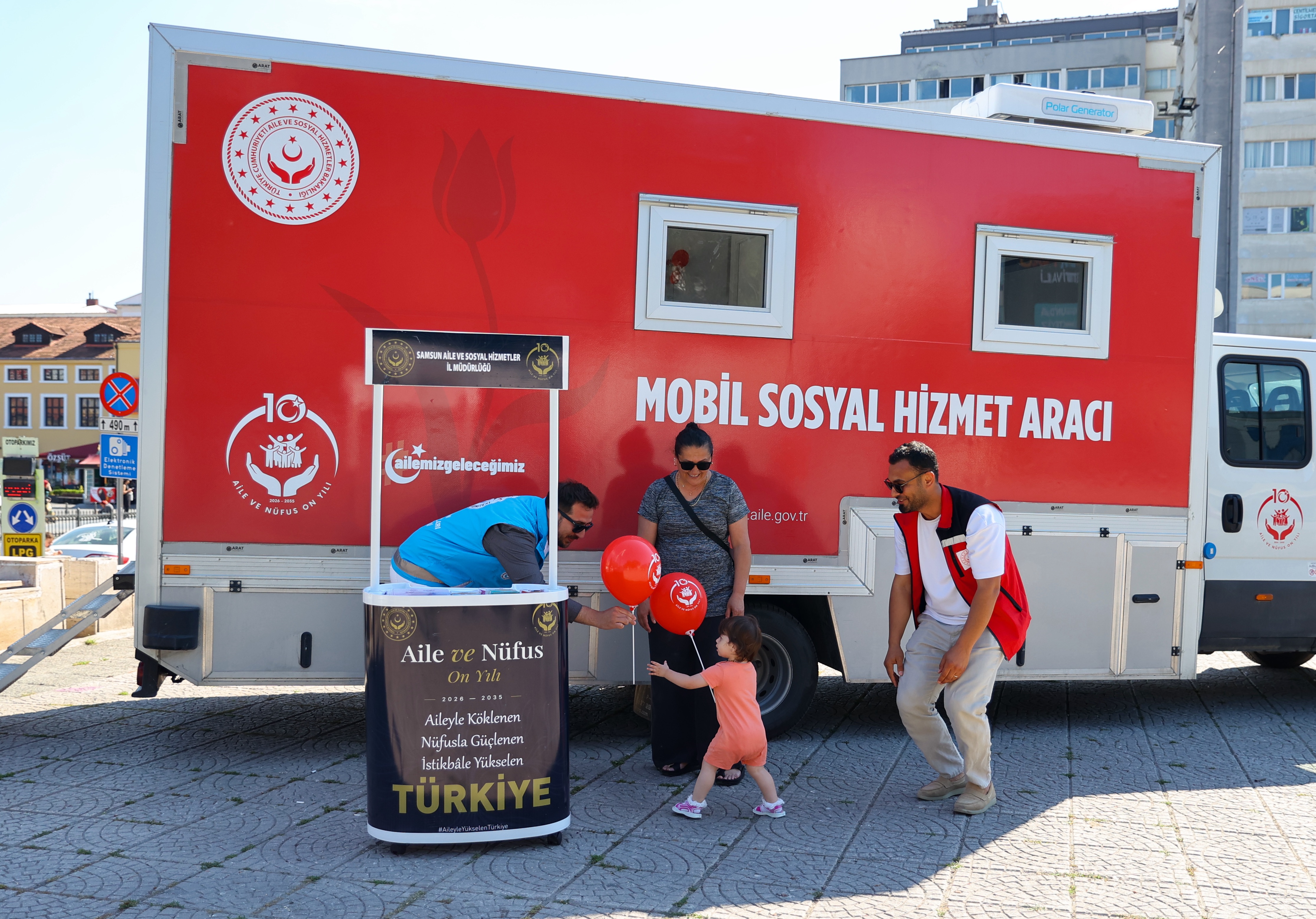 aa-20260609-41620850-41620849-mobil-sosyal-hizmet-araci-samsunda-goreve-basladi.jpg