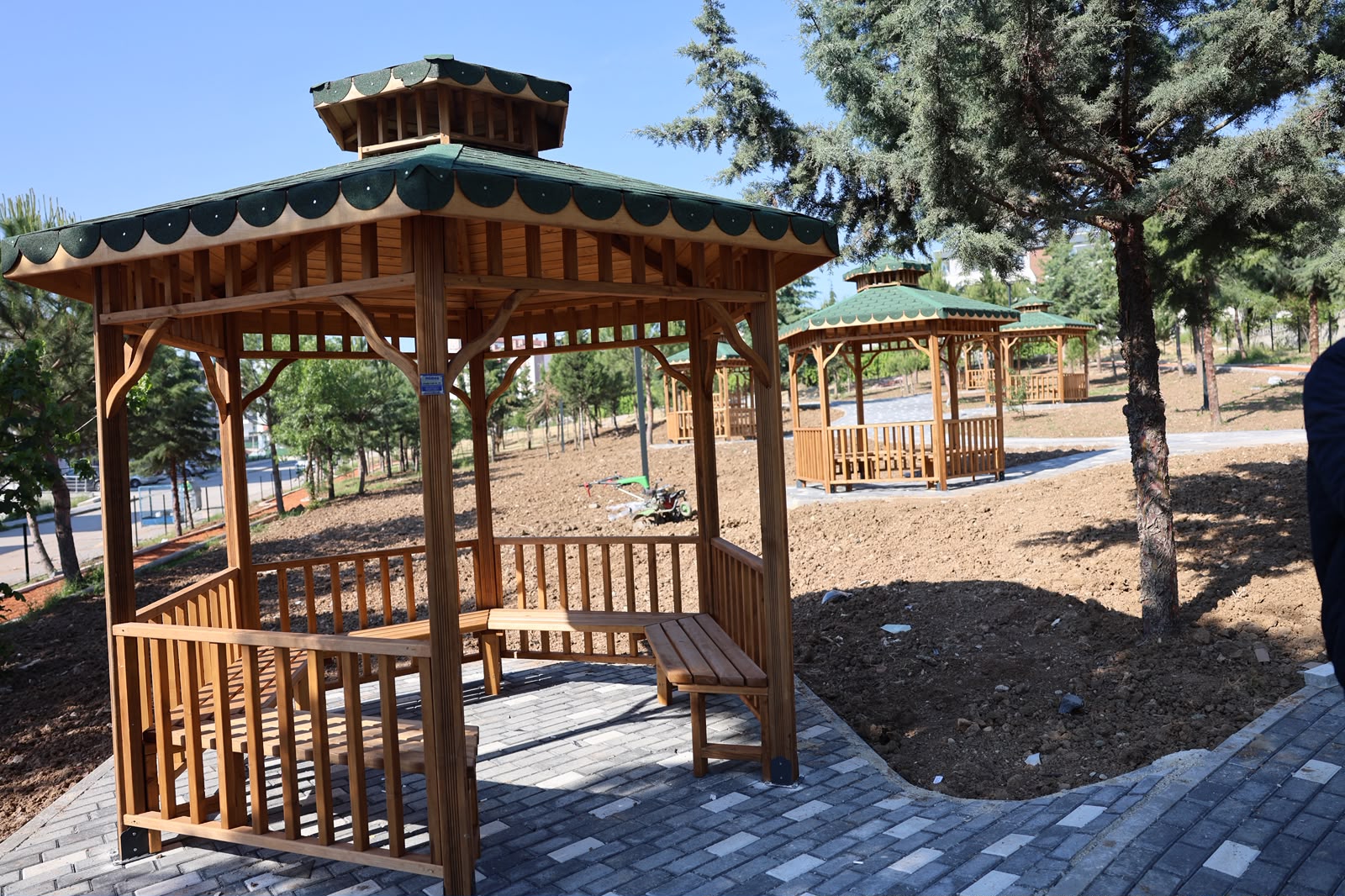 aa-20260609-41625374-41625371-vezirkoprude-3-yeni-park-projesinde-calismalar-suruyor.jpg