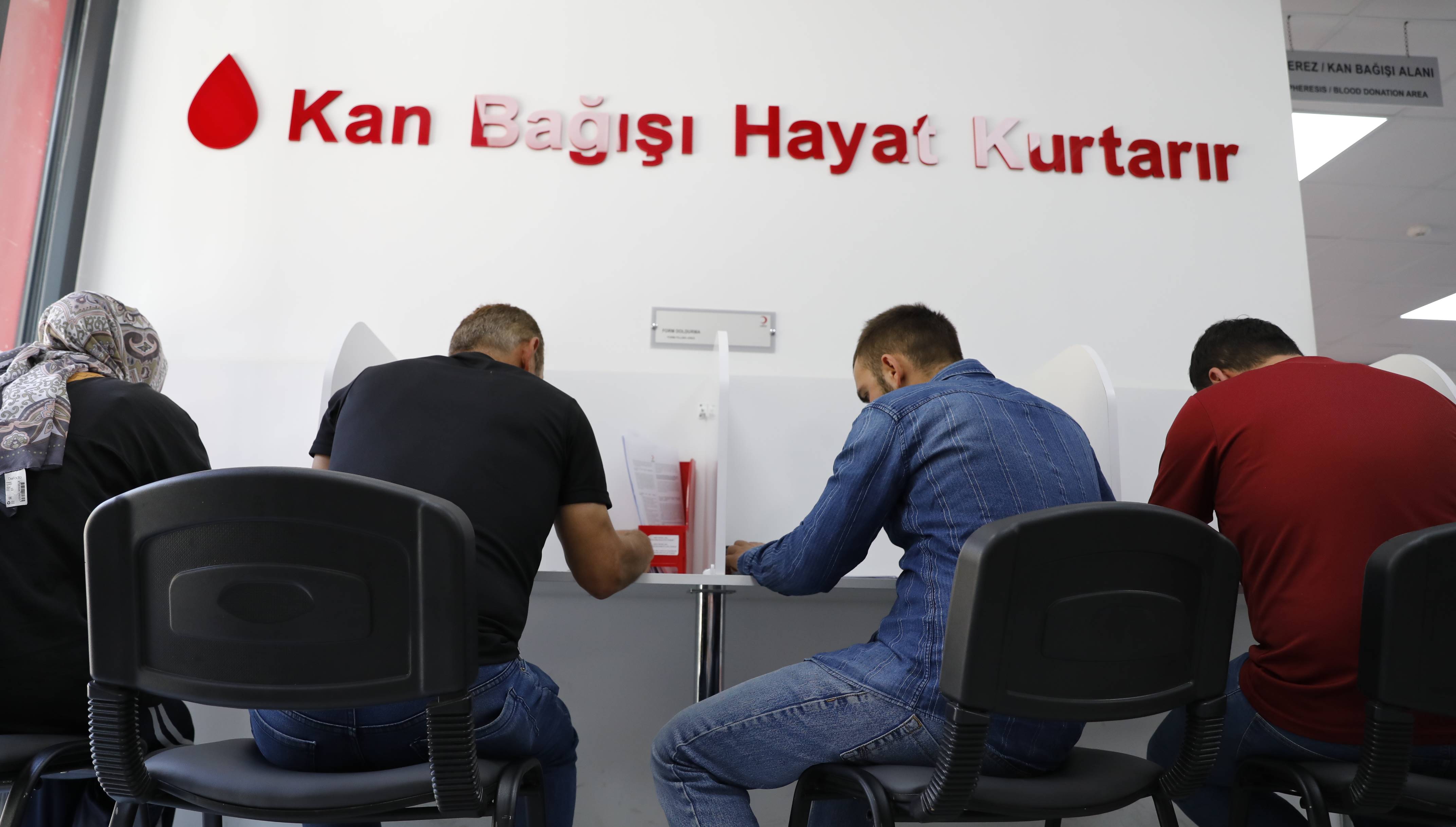 aa-20260614-41668778-41668776-kan-bagisiyla-hem-hayat-kurtardi-hem-de-sagligini-korudu.jpg