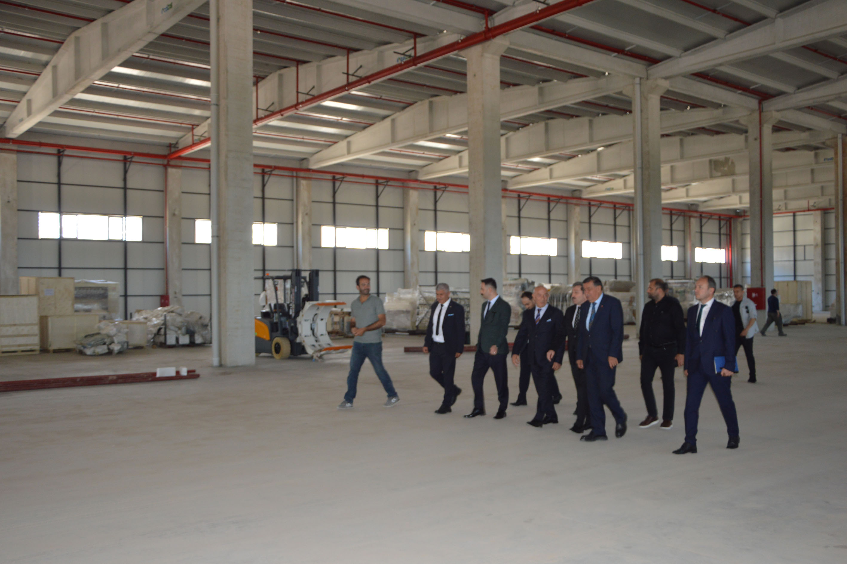 aa-20260617-41701525-41701524-samsun-valisi-tavli-havza-osbde-incelemelerde-bulundu.jpg