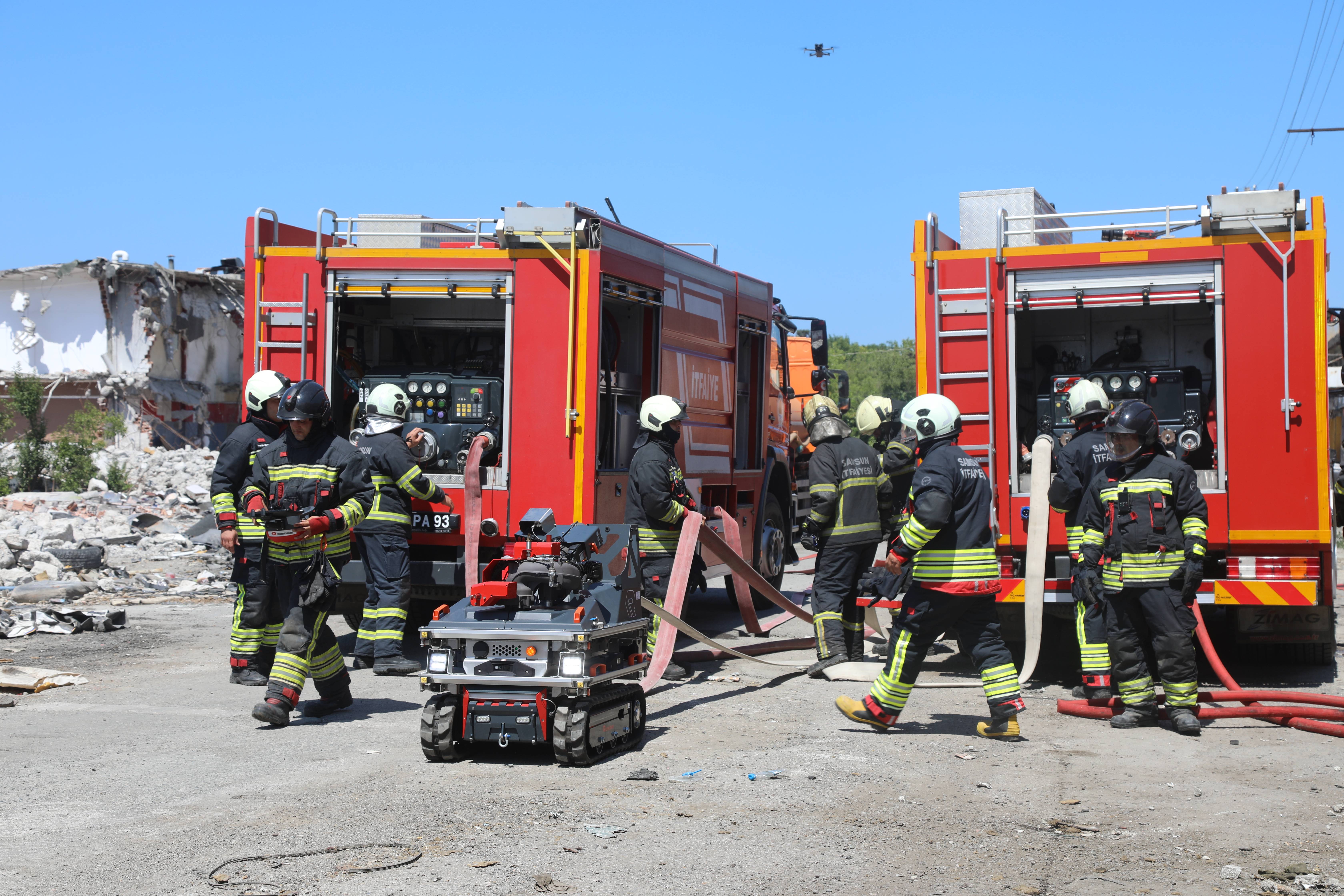 aa-20260701-41843410-41843403-samsunda-endustriyel-tesisler-ve-sanayi-bolgelerindeki-yanginlara-robotla-mudahale-edilecek.jpg
