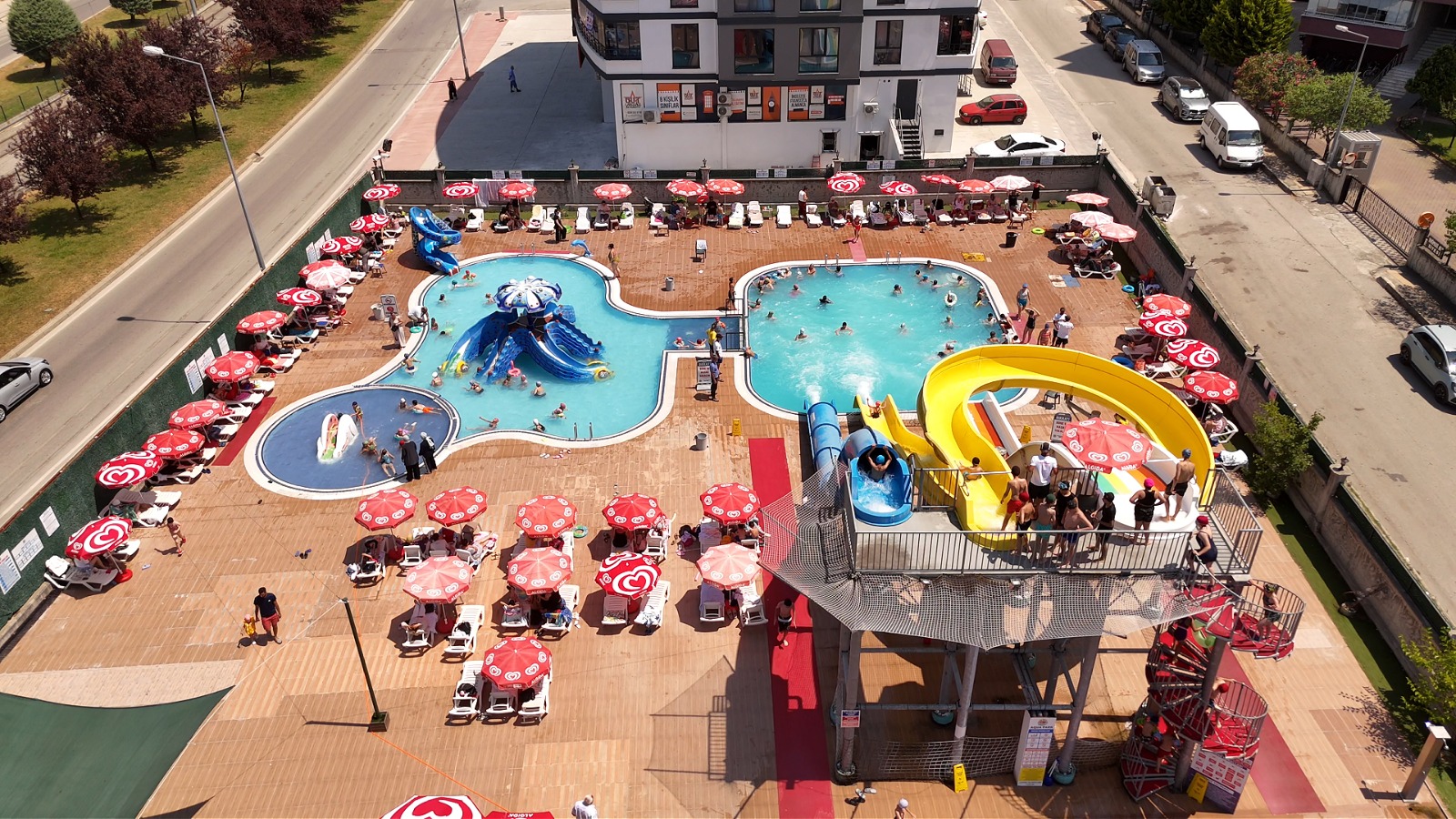 aqua-park-3.jpeg