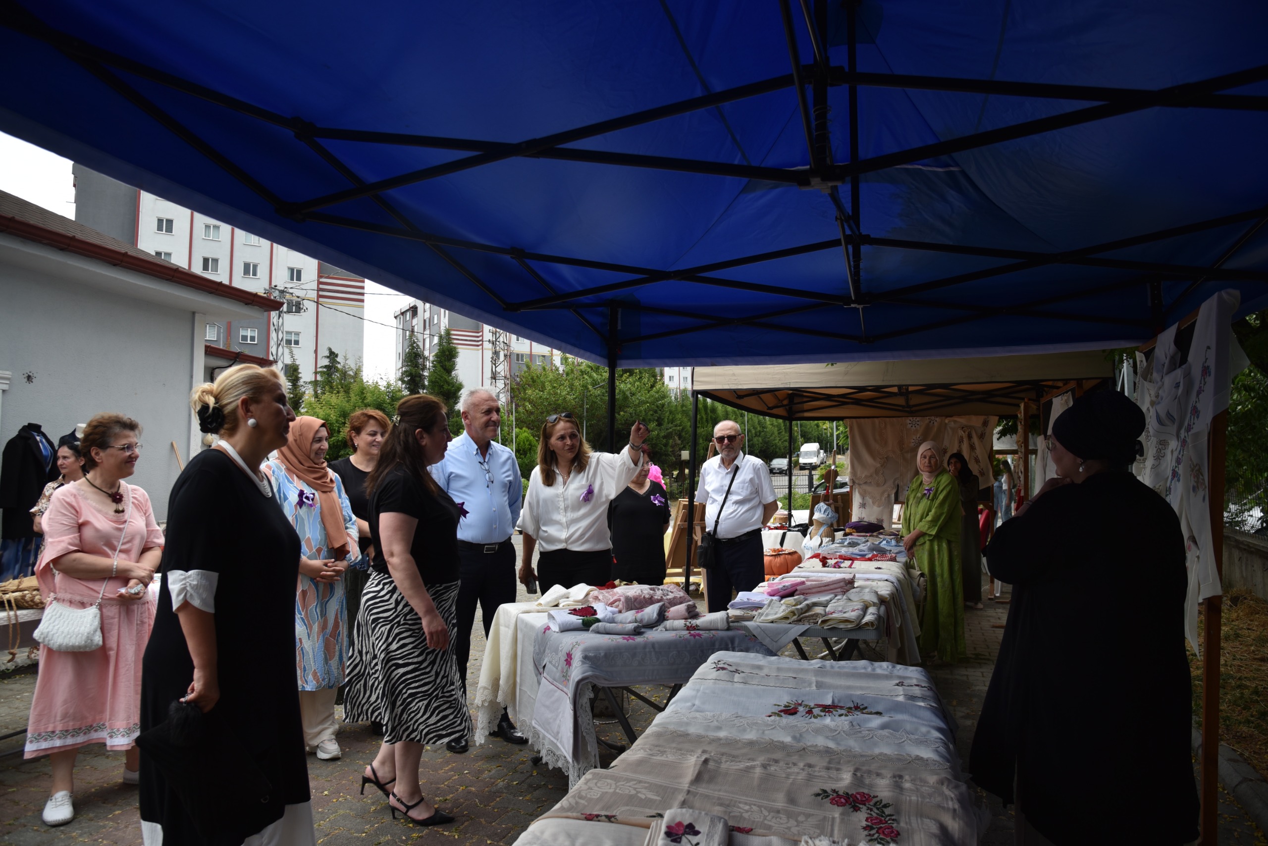 atakum-belediyesi-marifetli-kadinlar-sergisi-14.jpeg