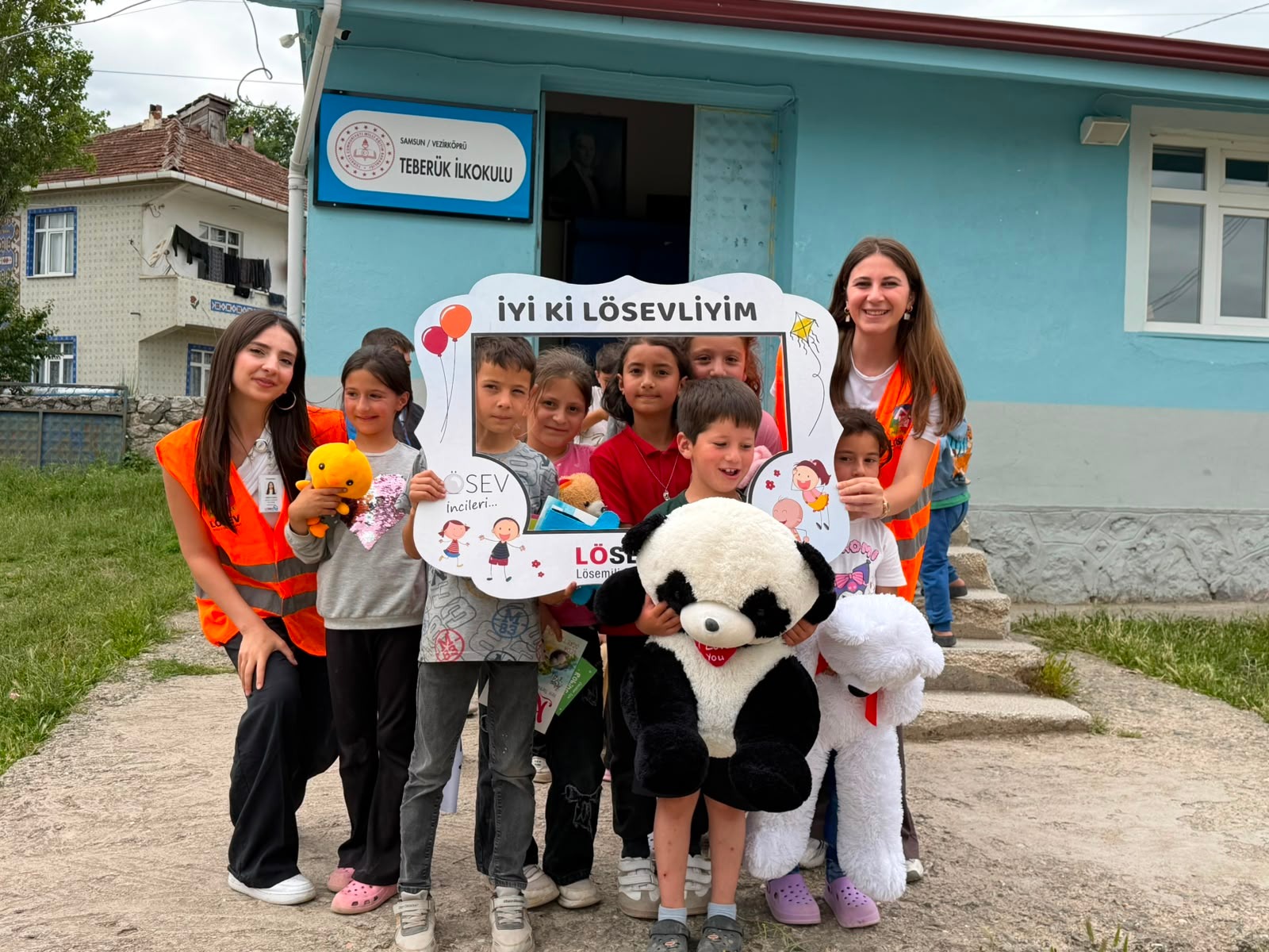 losev-ekipleri-koy-okullarinda-farkindal-1414386-420369.jpg