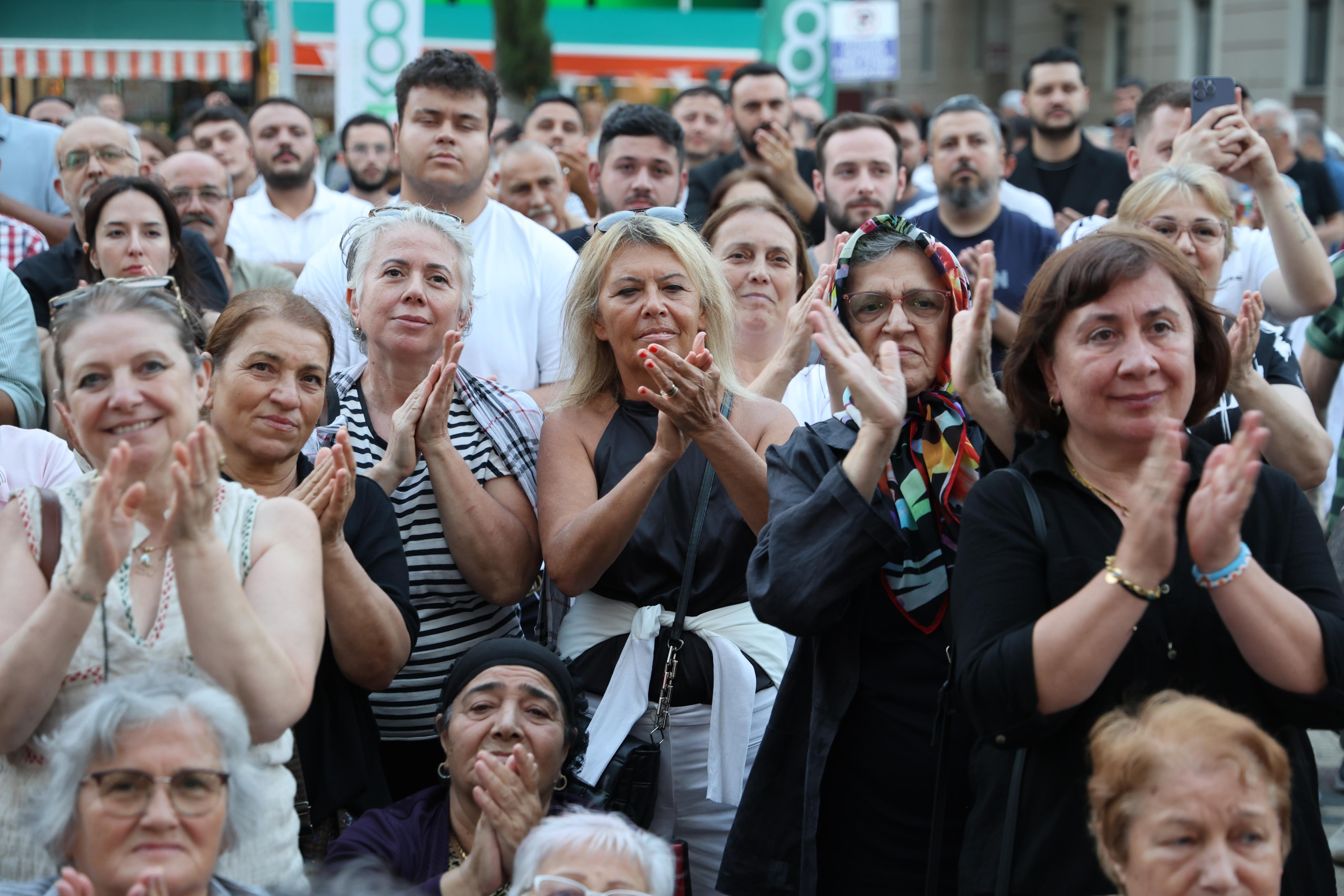 baskan-turkel-yeni-partide-3.jpeg