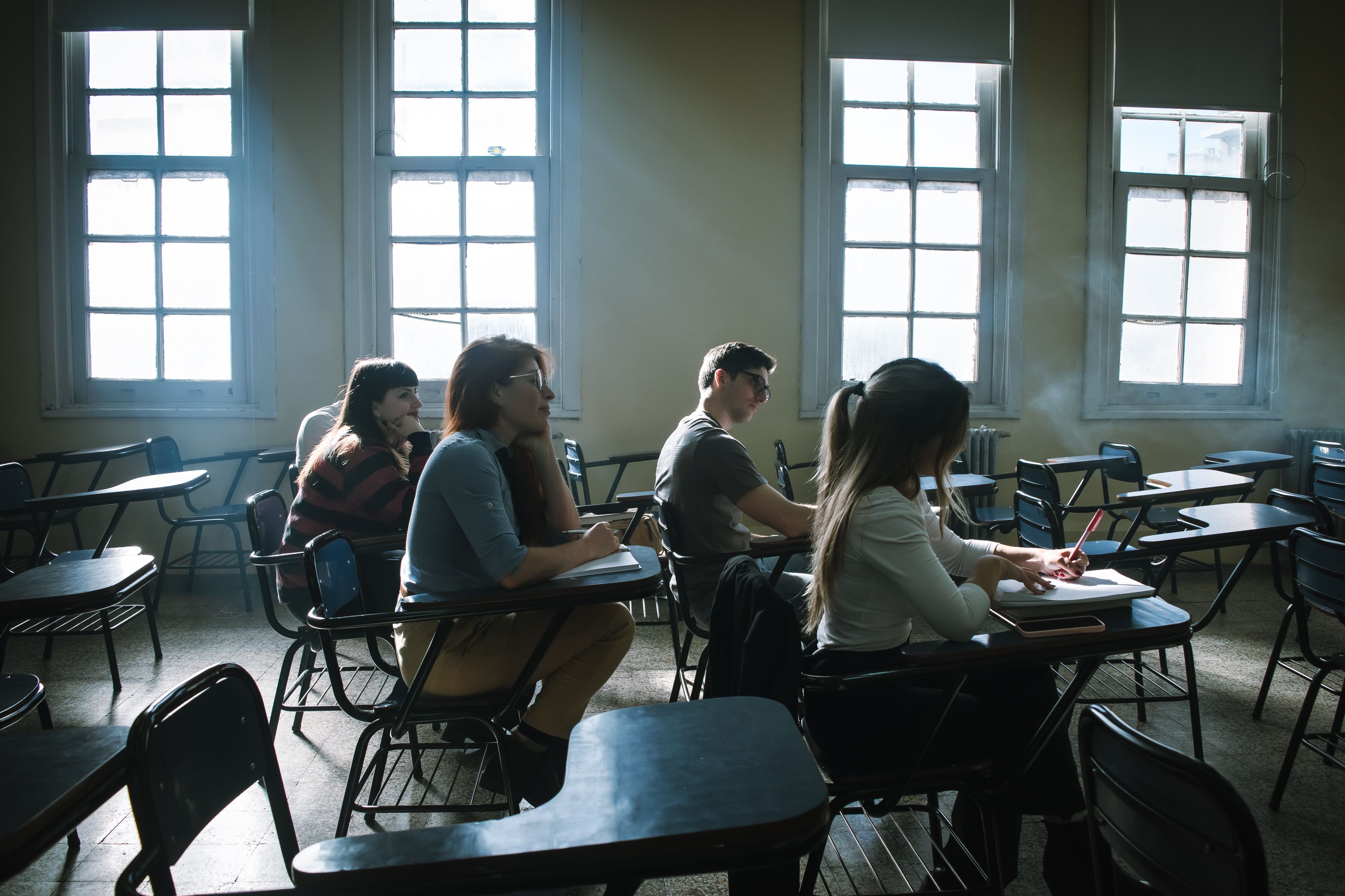 universite-ogrencilerinin-yuzde-45i-de-1441939-428815.jpg