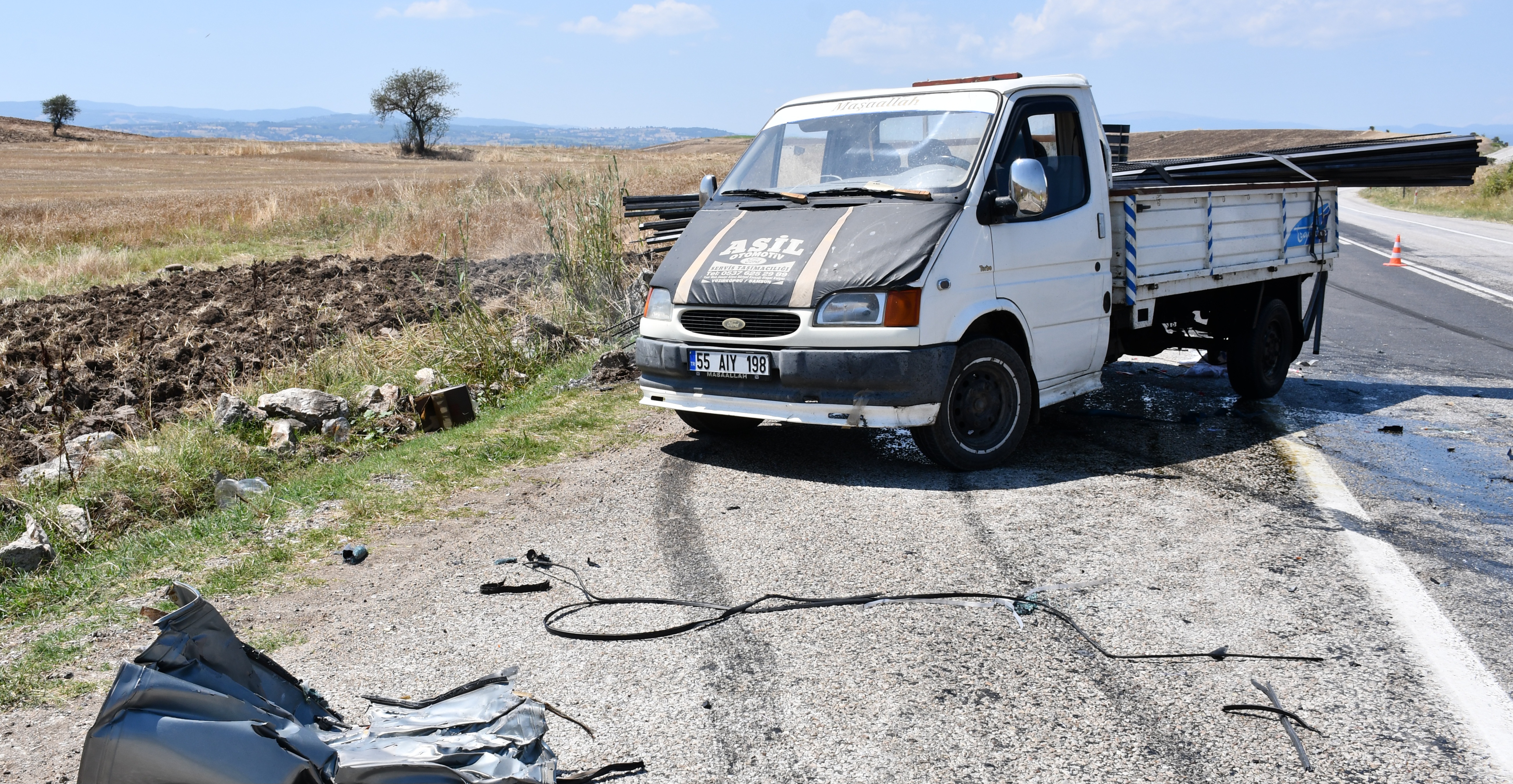 aa-20260804-42140291-42140290-samsunda-kamyonet-ile-otomobil-carpisti-6-kisi-yaralandi.jpg