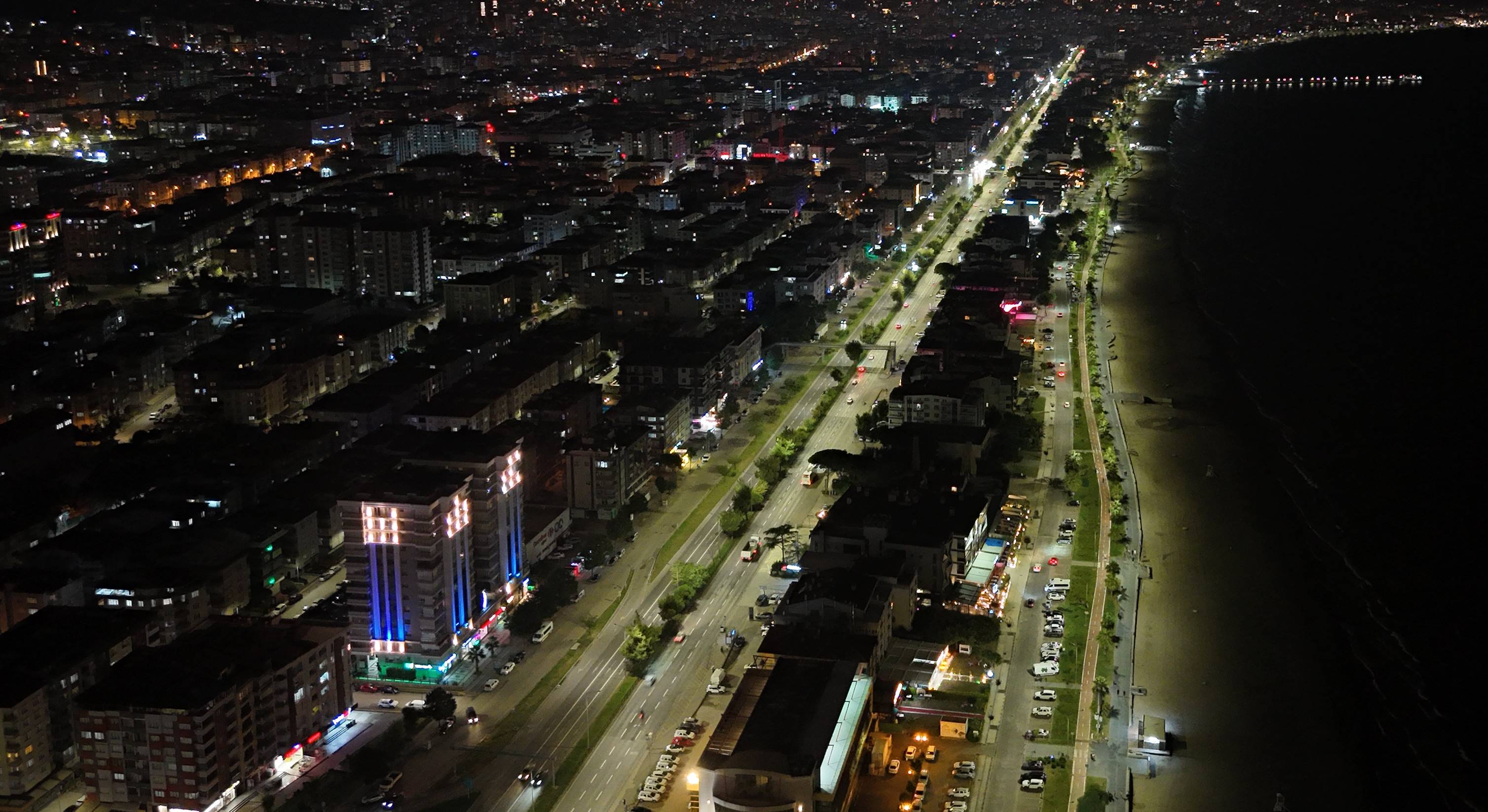 yedastan-45-bin-sokak-aydinlatmasinda-l-1454247-432616.jpg