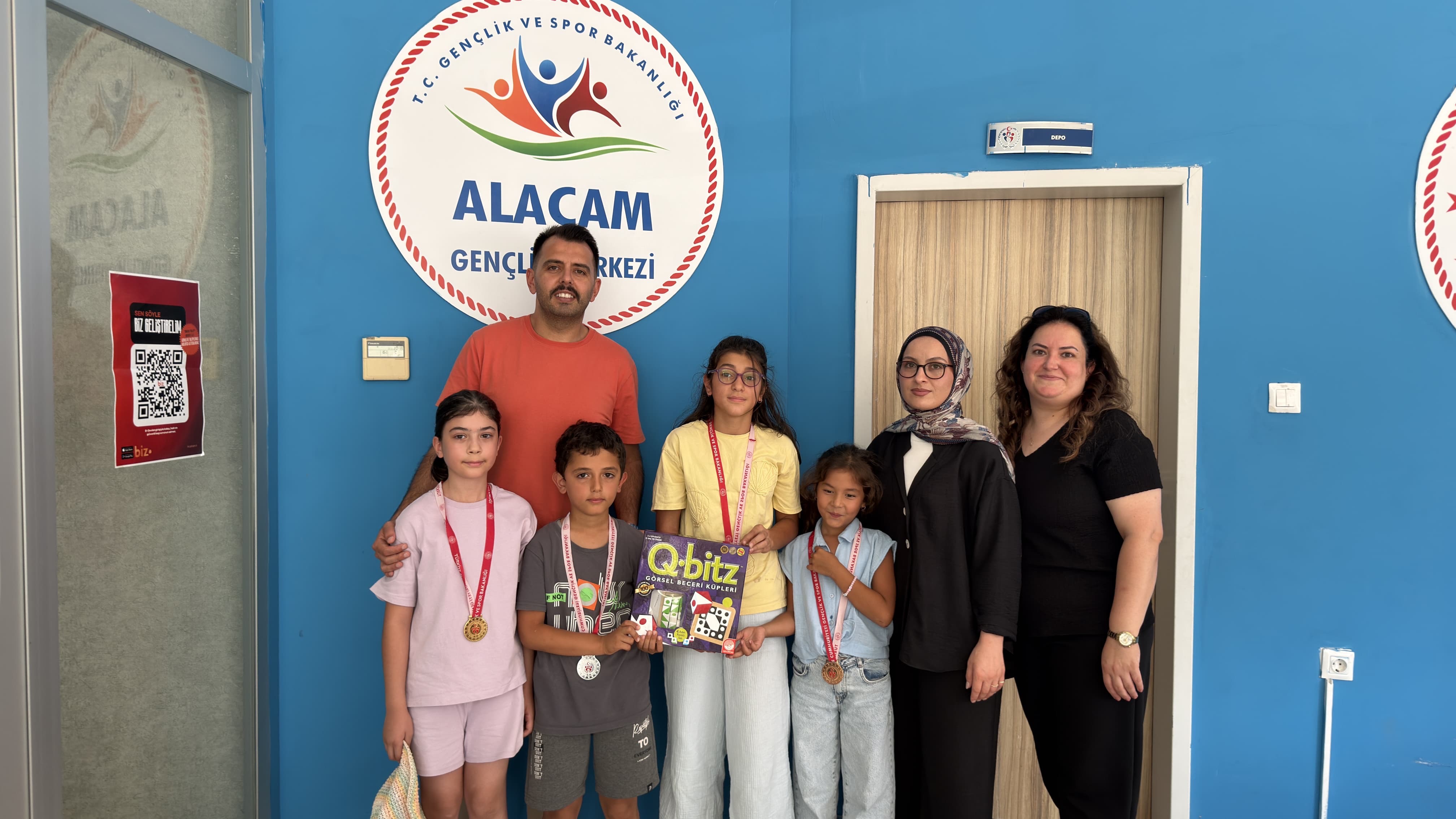 aa-20260901-42359913-42359912-alacam-genclik-merkezinde-yaz-okulu-kapanis-programi-gerceklestirildi.jpg