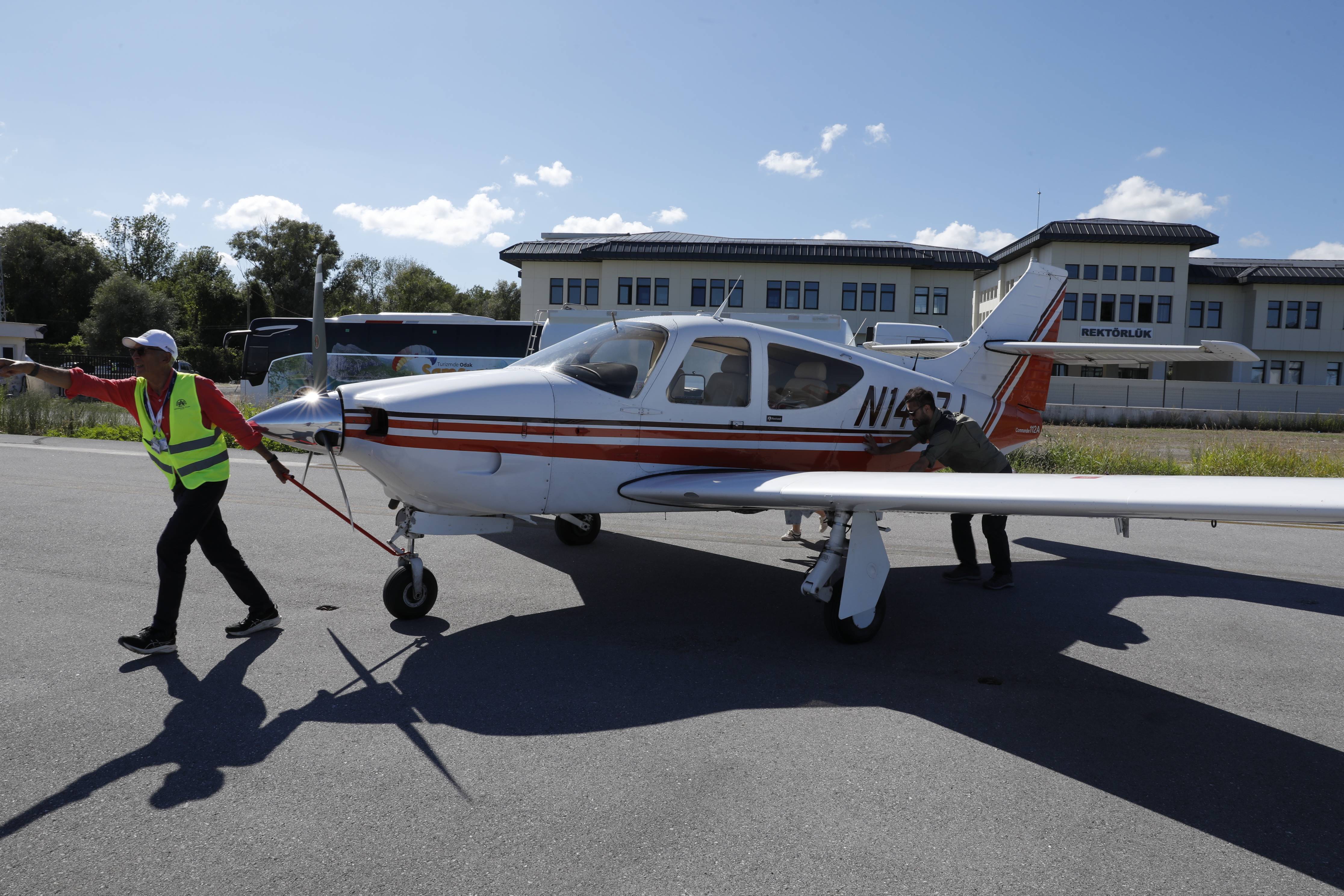 aa-20260910-42431955-42431950-pilotlar-gurcistana-ozel-pilot-seferi-2026-kapsaminda-turkiyeye-geldi.jpg