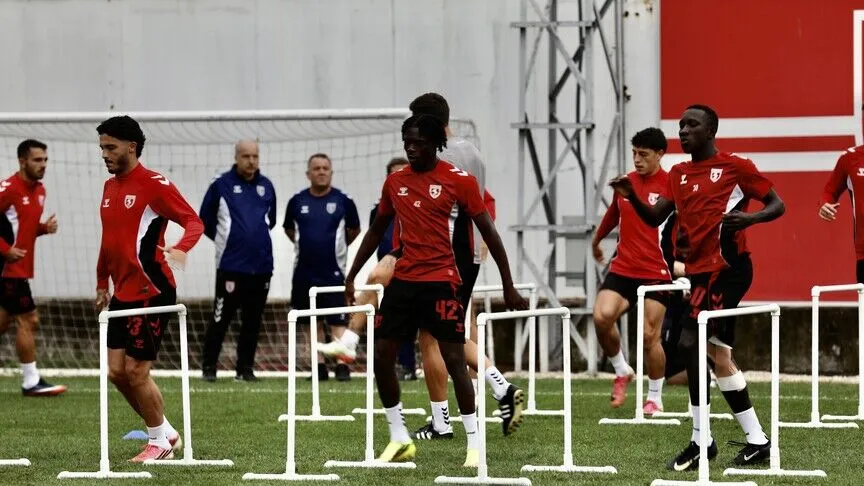 thumbs-b-c-38f46ffcaa1849b31613e901a4241428.webp