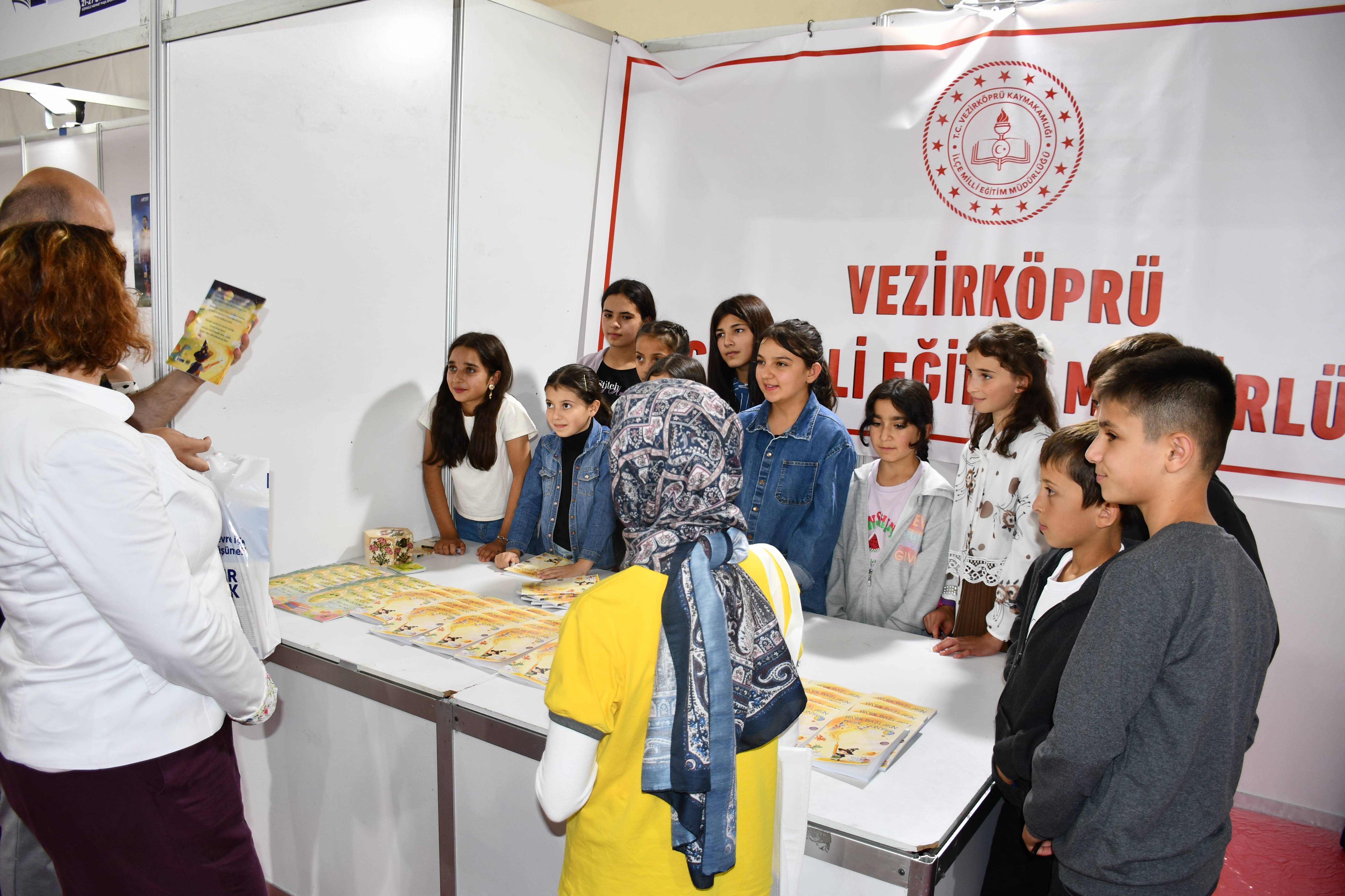 aa-20260921-42531293-42531292-vezirkoprude-ogrencilerin-yazdigi-masallar-kitap-oldu.jpg