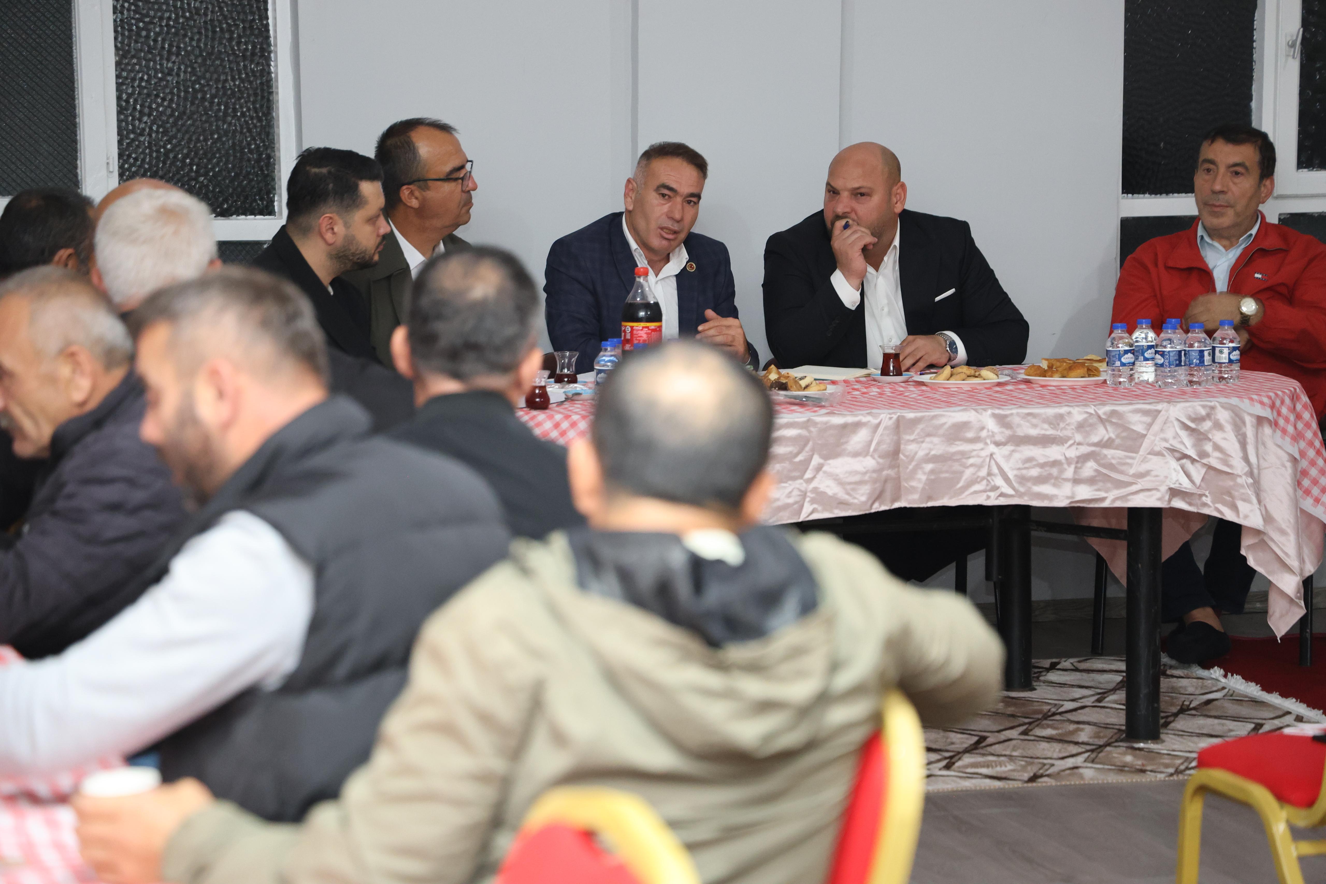 baskan-turkel-kamalida-vatandaslarla-bulustu-10.jpeg