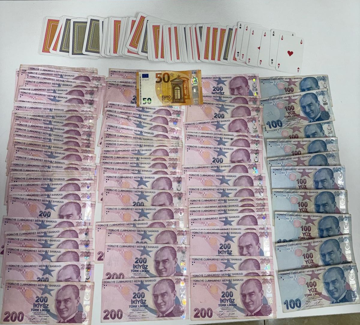 aa-20261009-42710249-42710248-samsunda-kumar-oynayan-5-kisiye-58-bin-20-lira-ceza-verildi.jpg