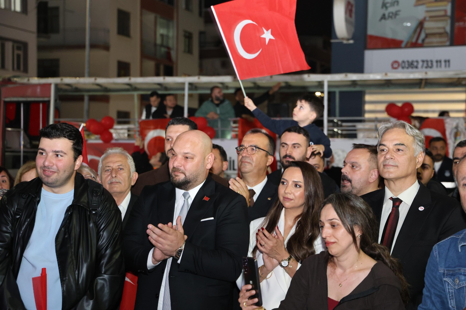 atakumda-cumhuriyet-coskusu-baska-19.jpeg