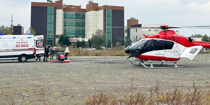 Ambulans helikopter yaşlı hastaya umut oldu