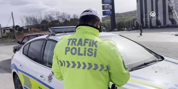 Uygulamadan kaçmak için sürücü değiştirenler drona yakalandı